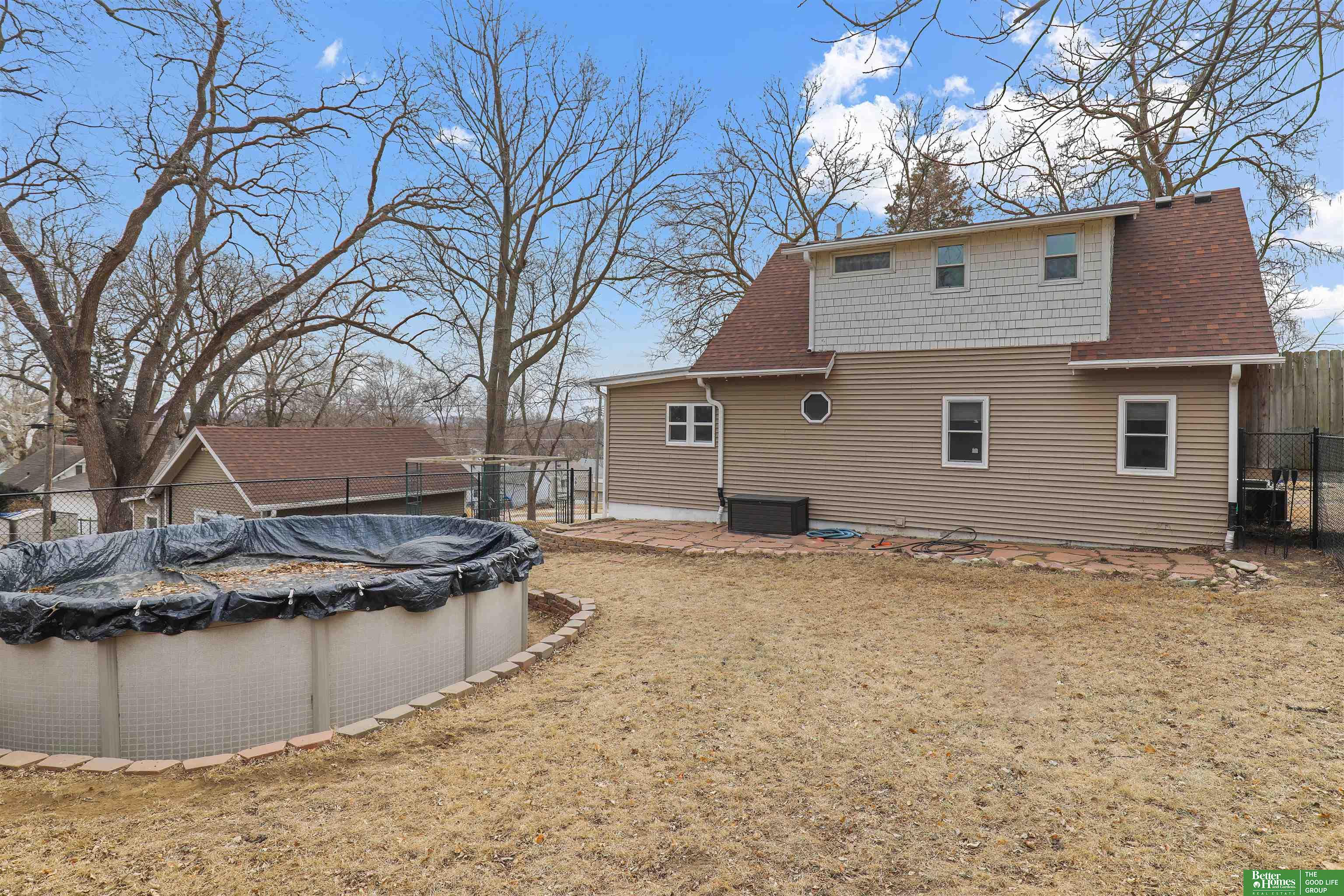 110 W 18 Avenue