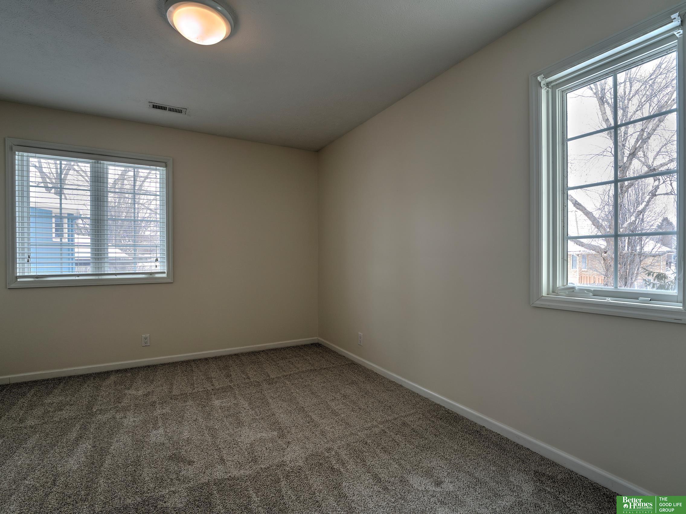 16112 Ontario Circle