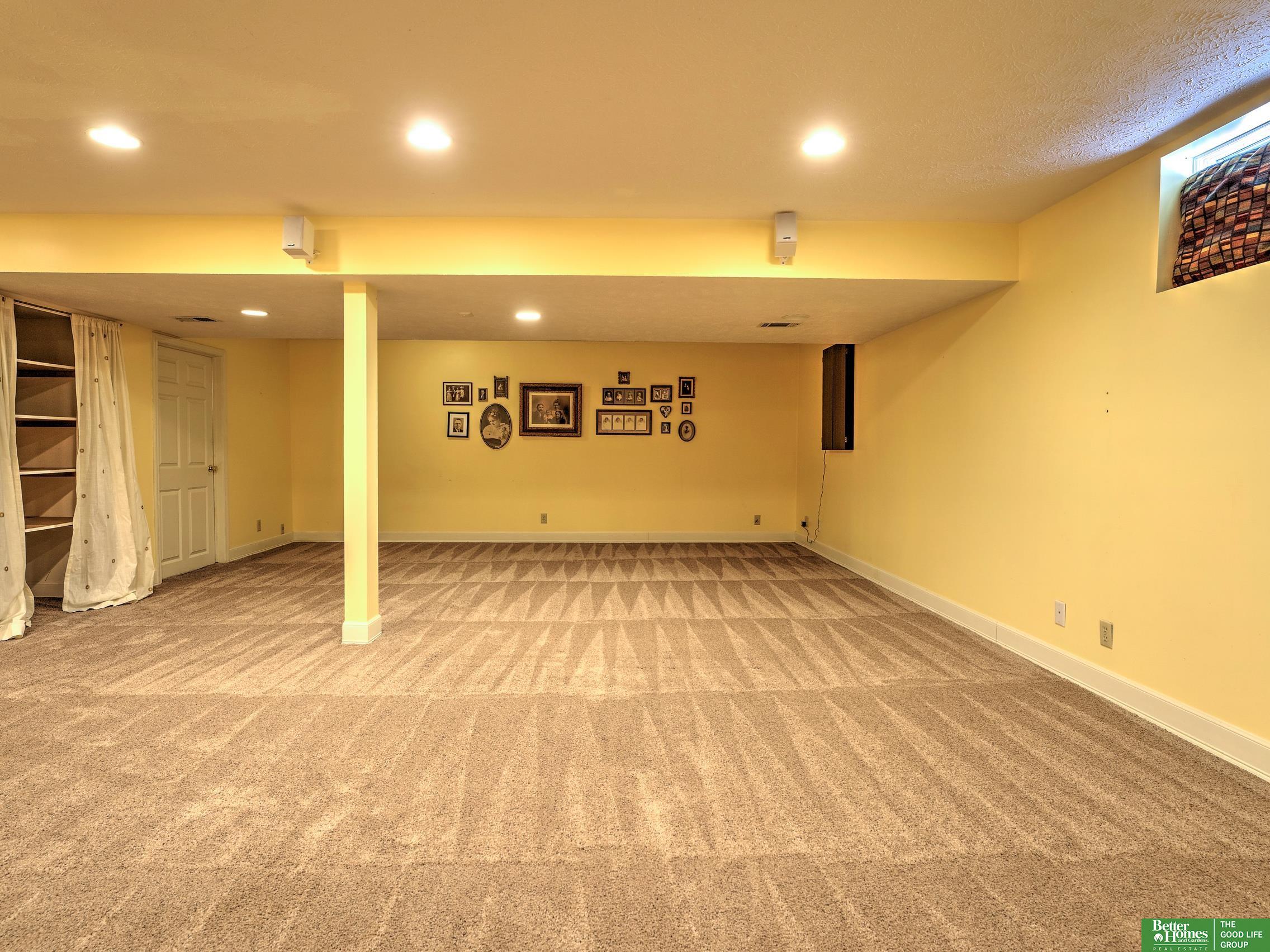 16112 Ontario Circle