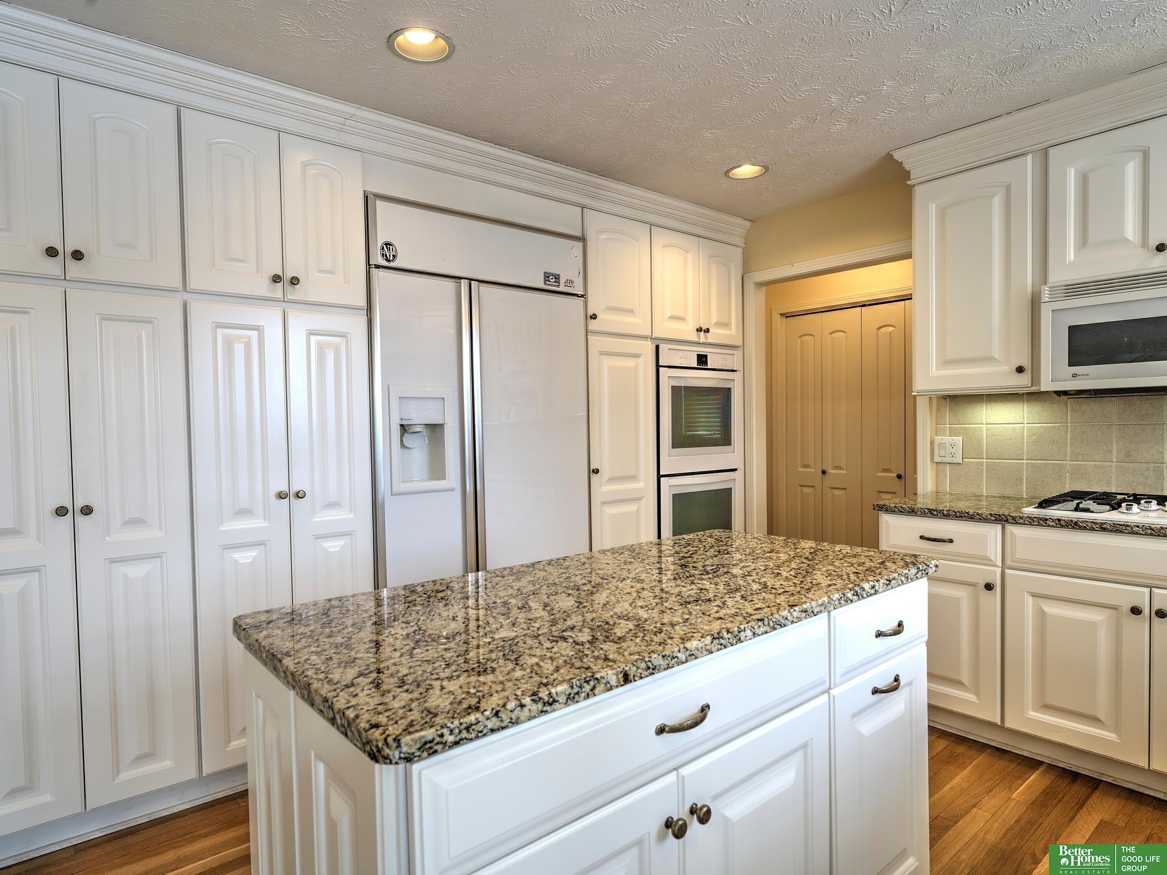 16112 Ontario Circle