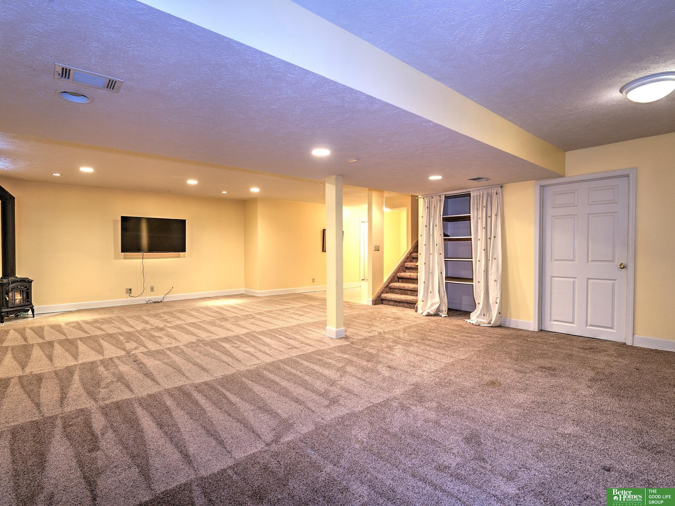 16112 Ontario Circle