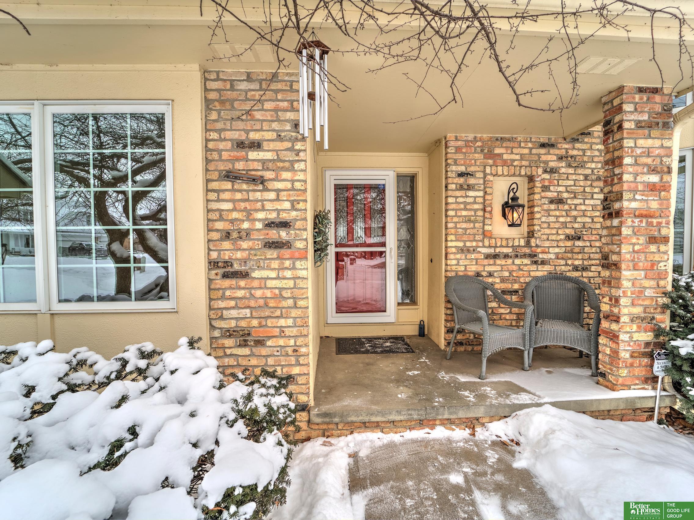 16112 Ontario Circle