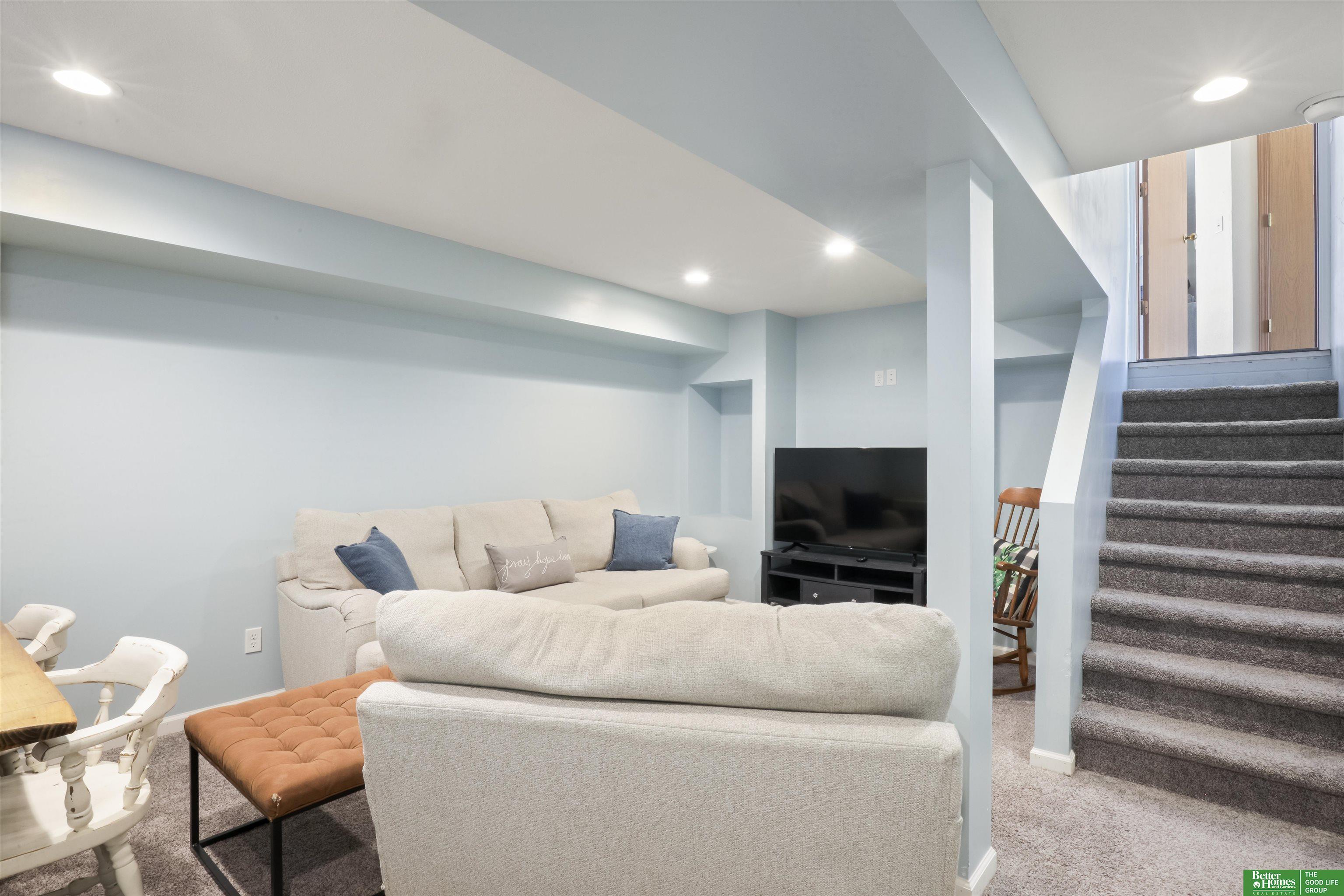 3004 N 152nd Street