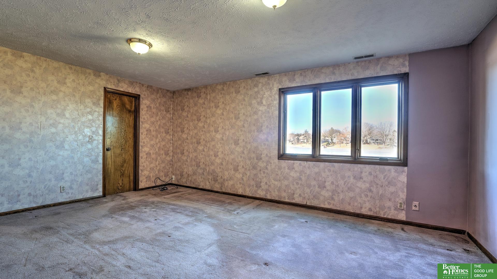 12328 Rose Lane