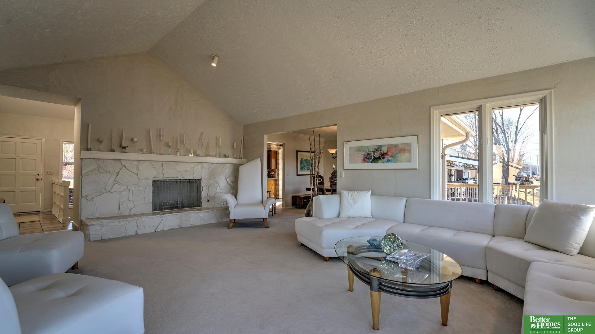 12328 Rose Lane