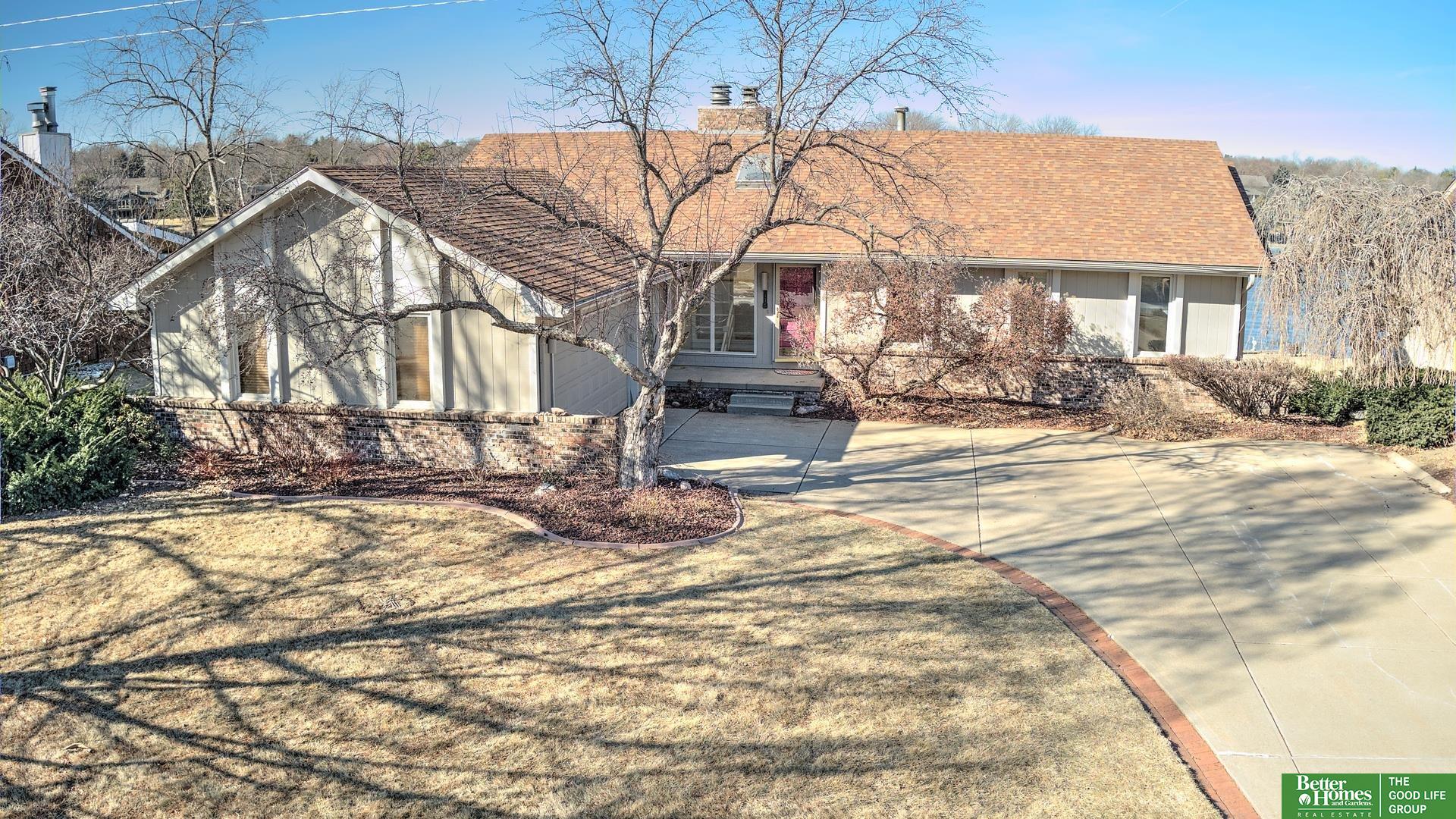 12328 Rose Lane
