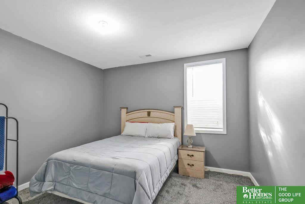 2113 Ridgeway Drive