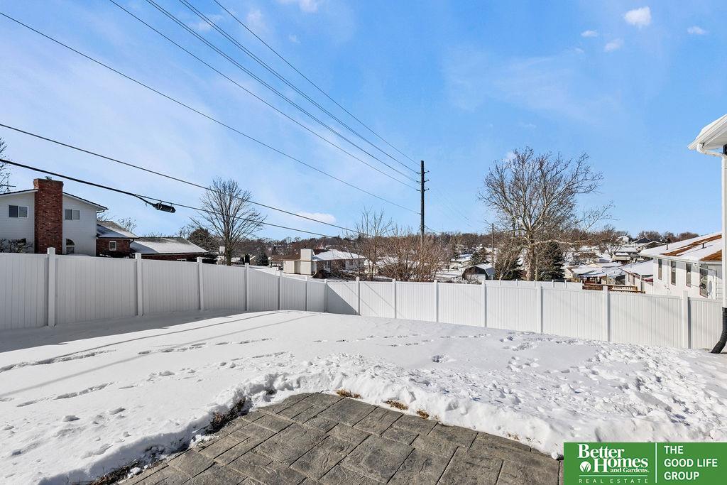 2113 Ridgeway Drive