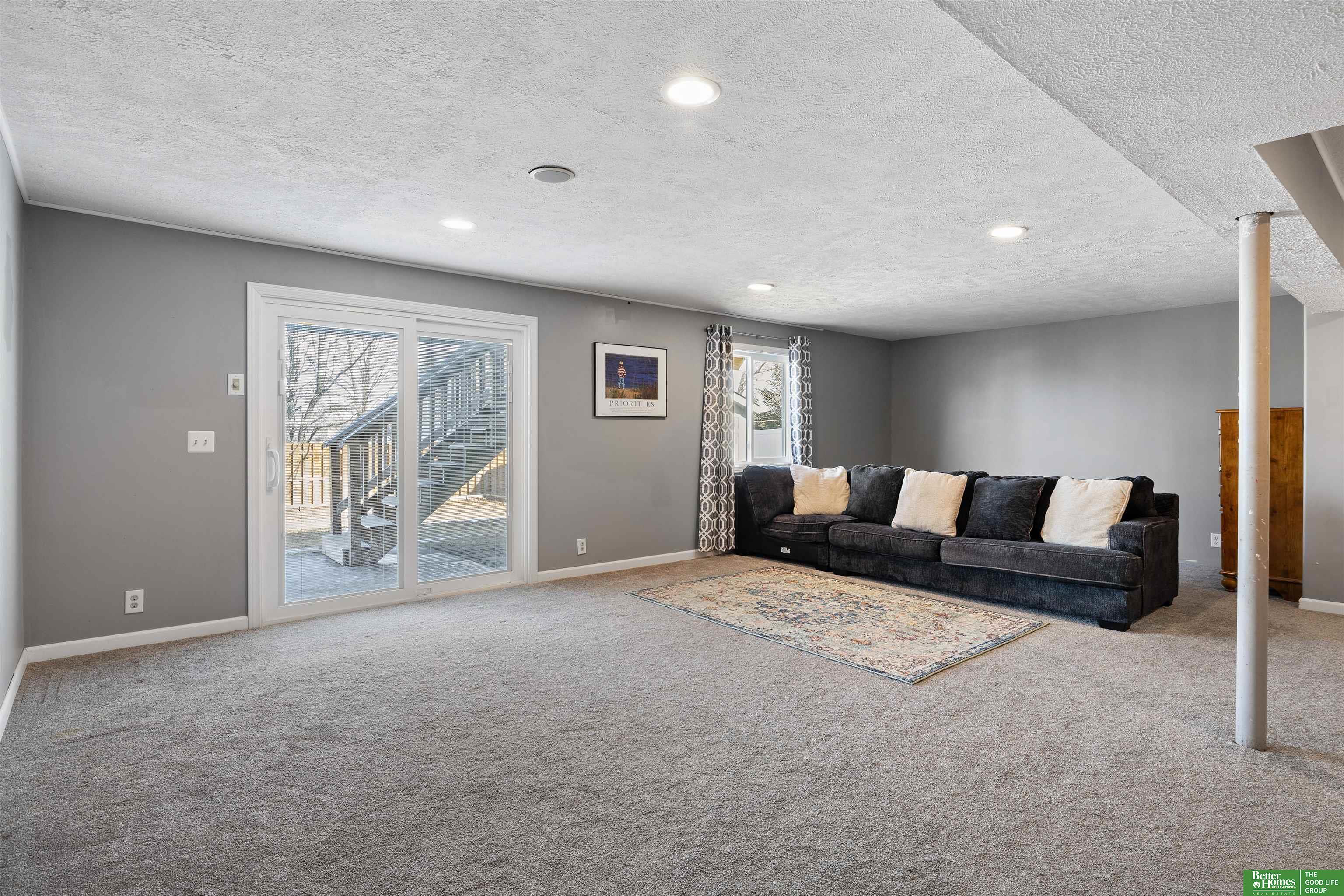2402 Aberdeen Drive