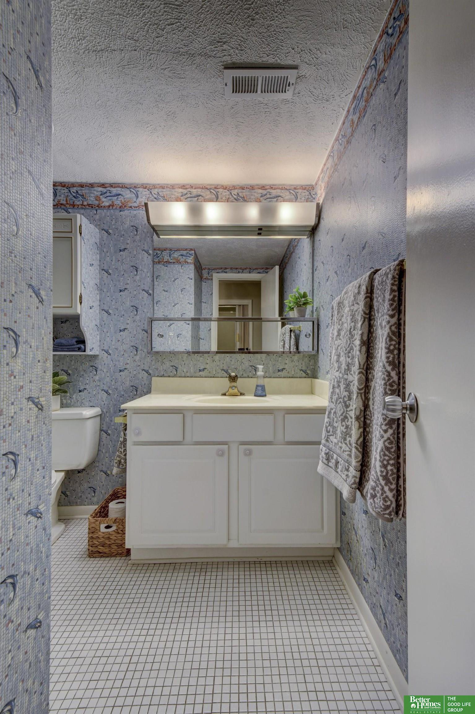 500 S 37 Street # 502