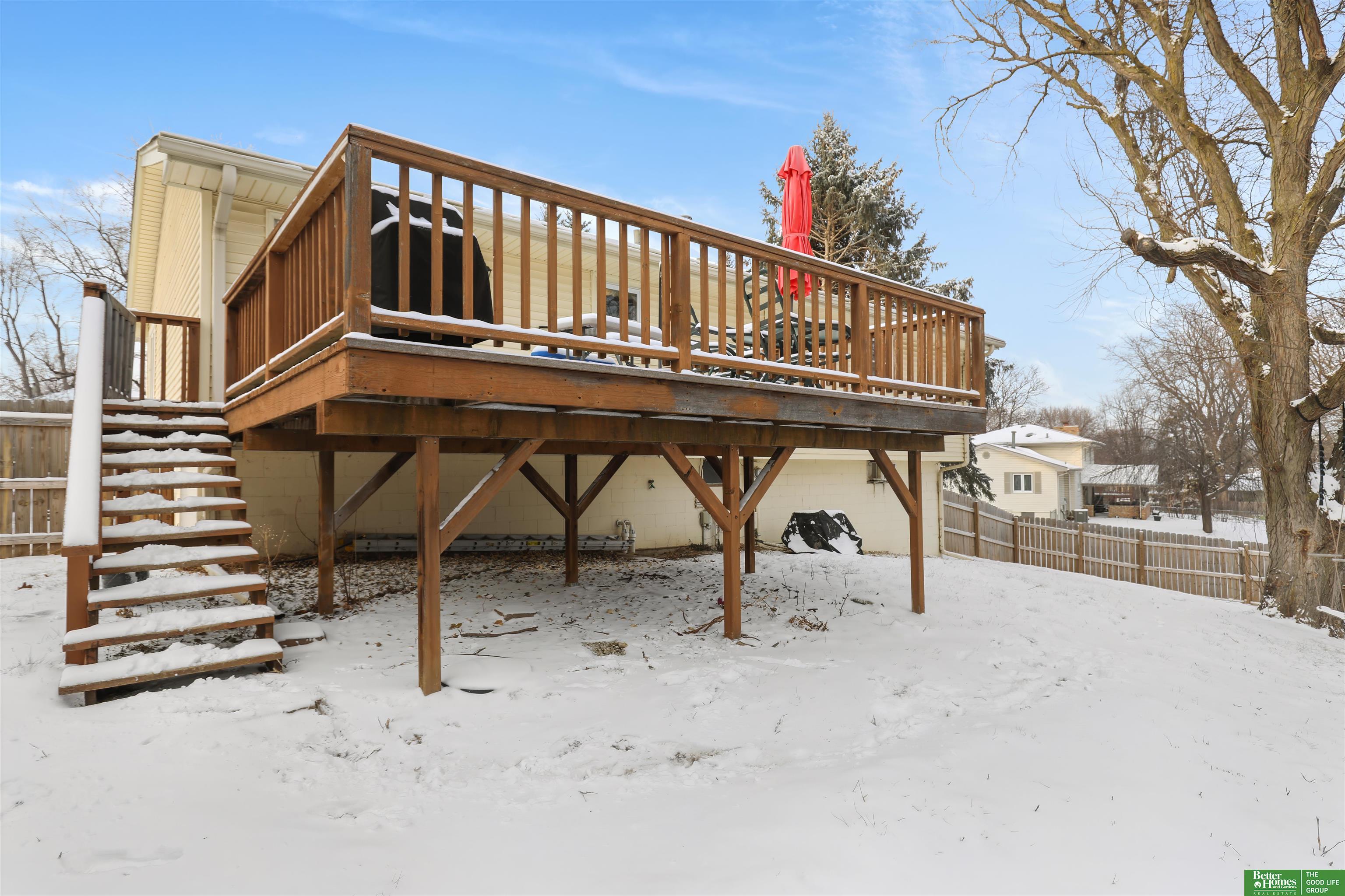 2523 N 121 Circle