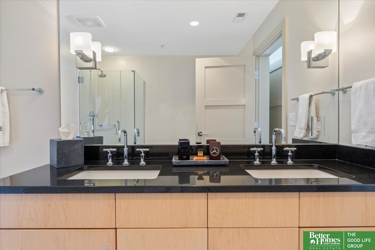 120 S 31 Avenue # 5606