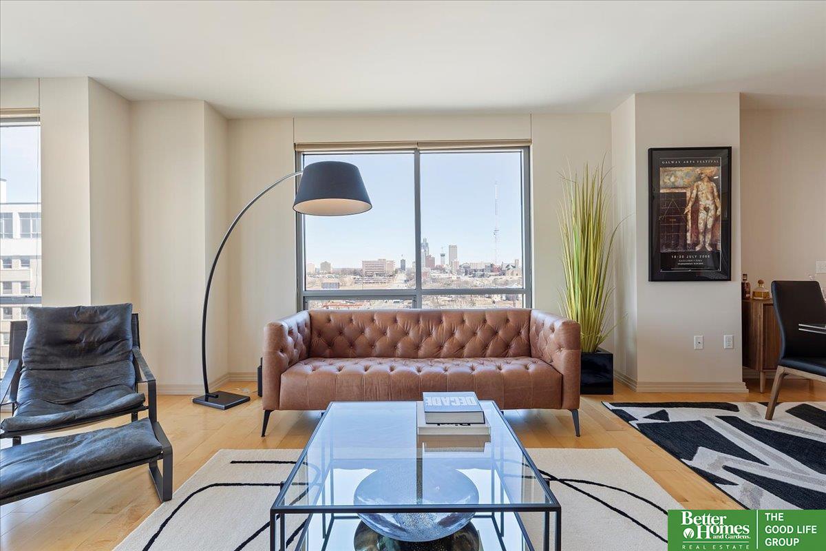 120 S 31 Avenue # 5606