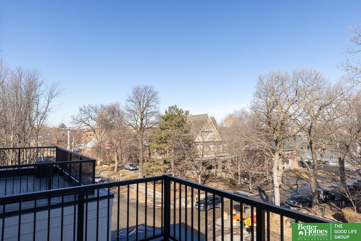 3759 Dewey Street