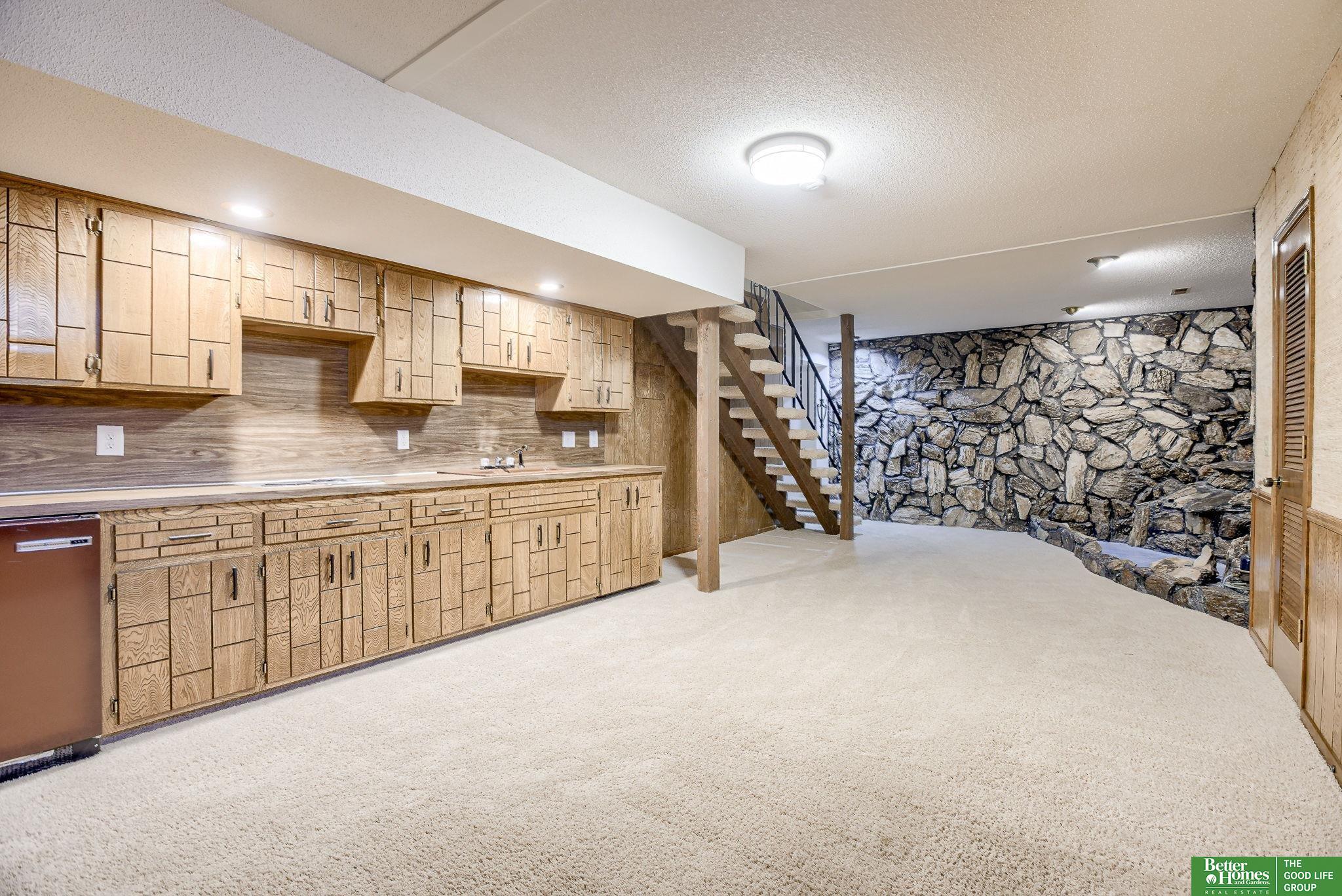 216 S 123rd Street