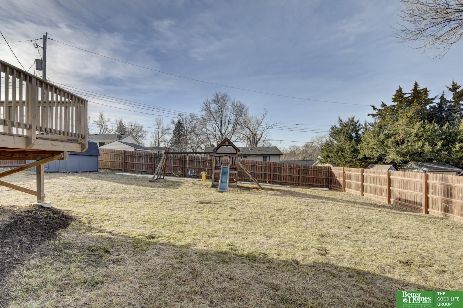 5023 Ernst Street