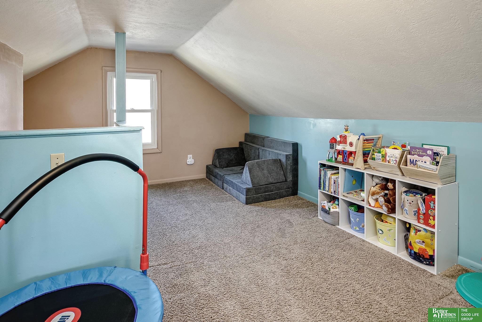 2302 N 69th Street