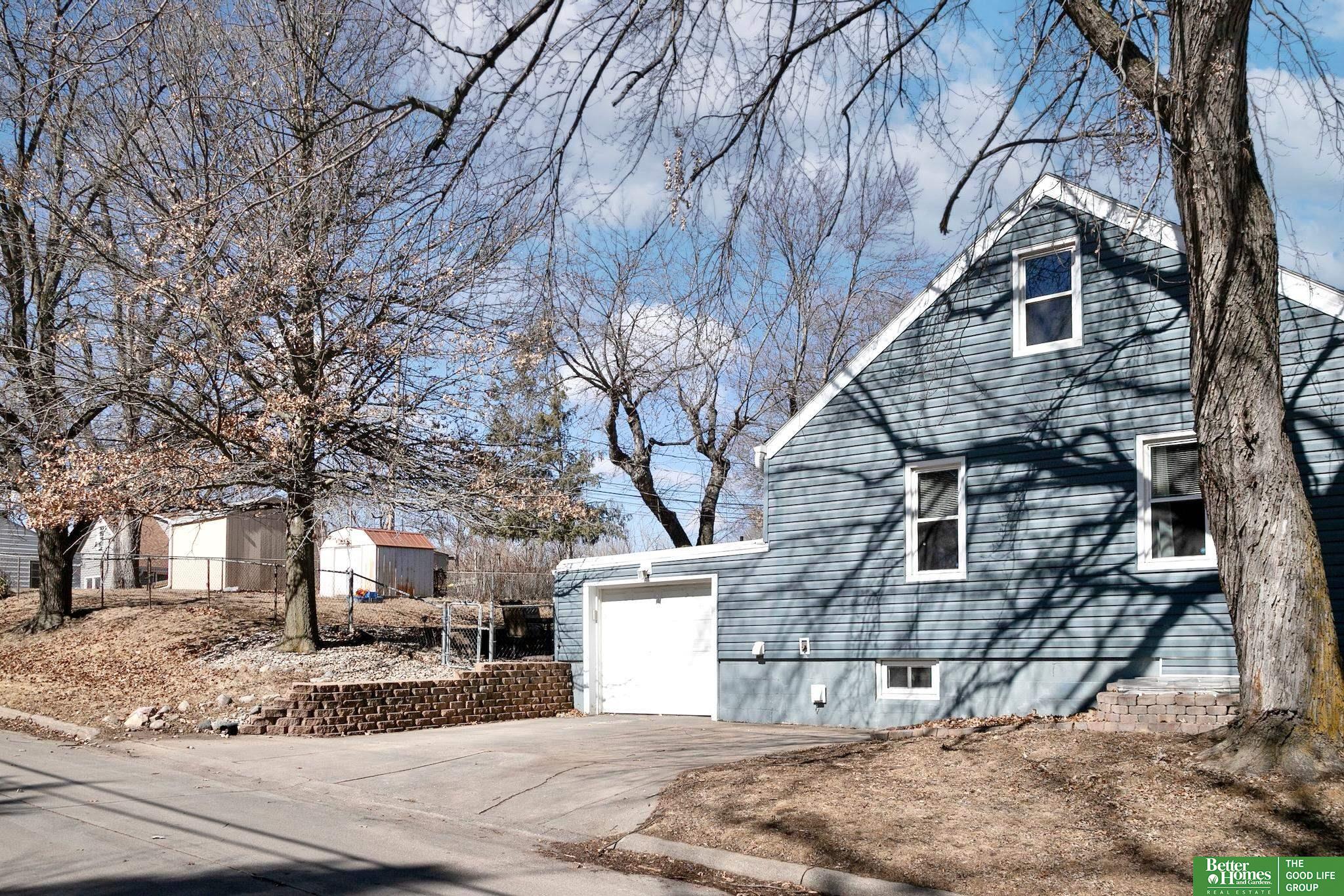 2302 N 69th Street