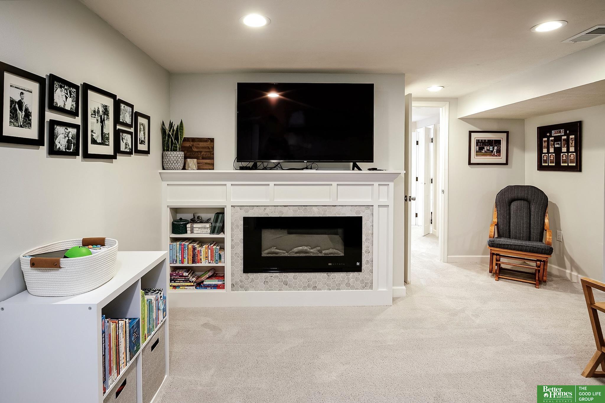 2302 N 69th Street