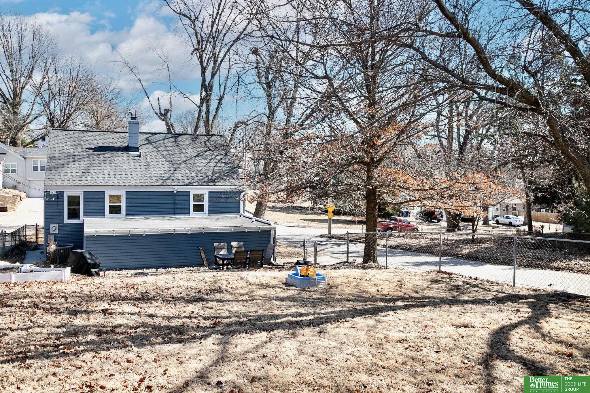 2302 N 69th Street