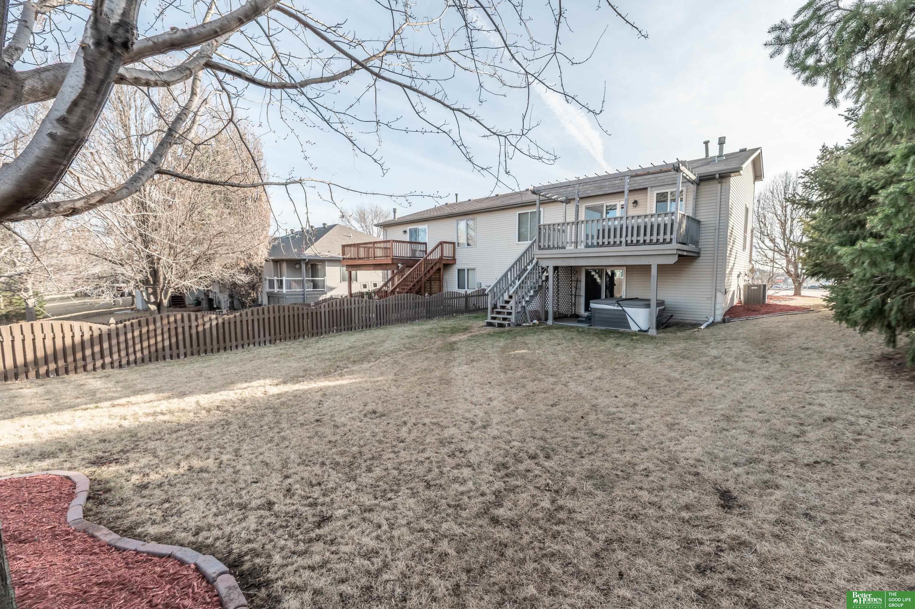 3706 N 157 Circle