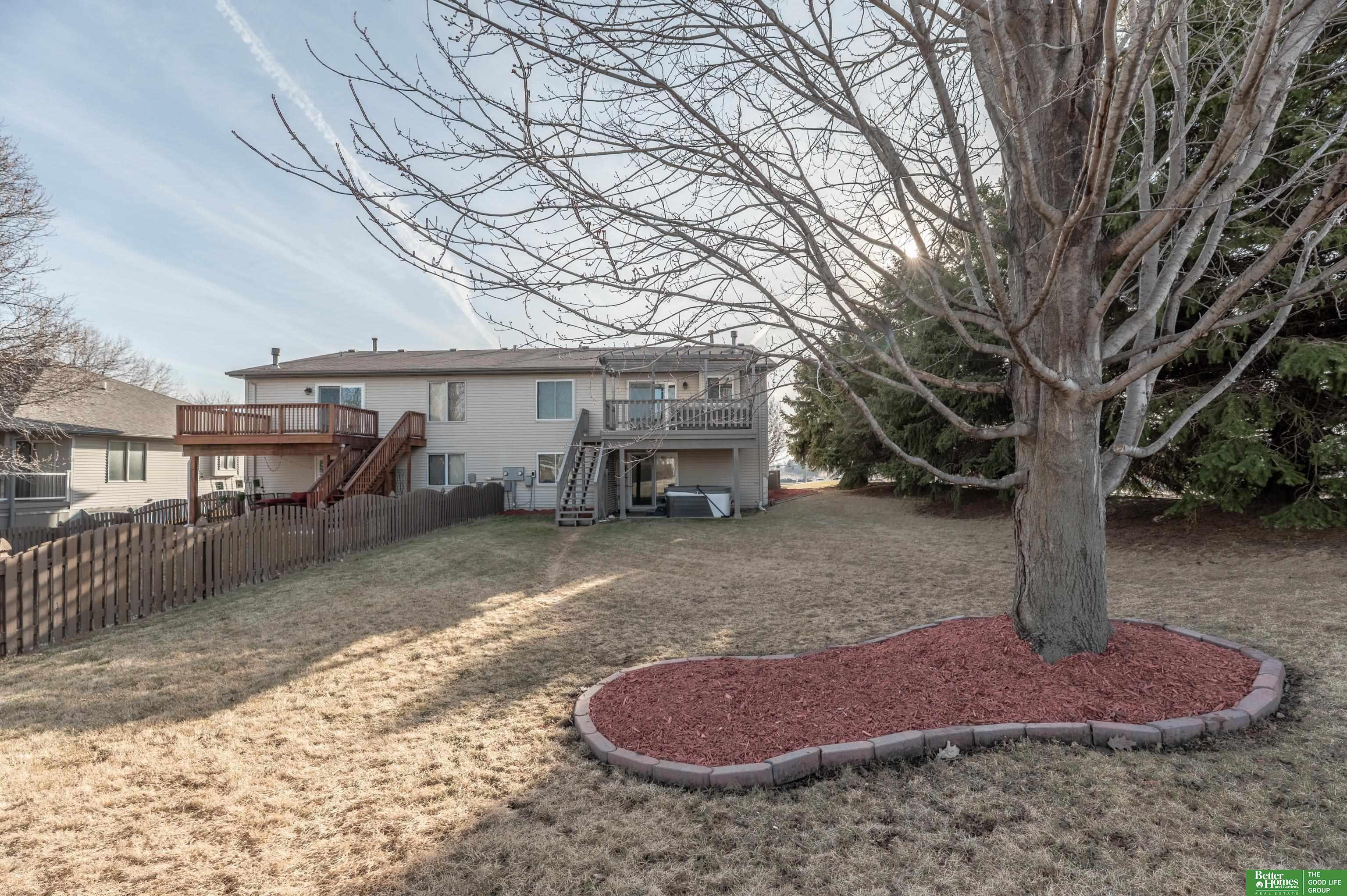 3706 N 157 Circle