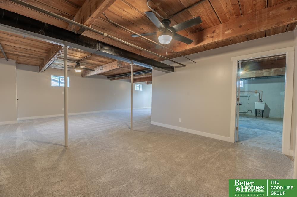 9405 Briarwood Lane