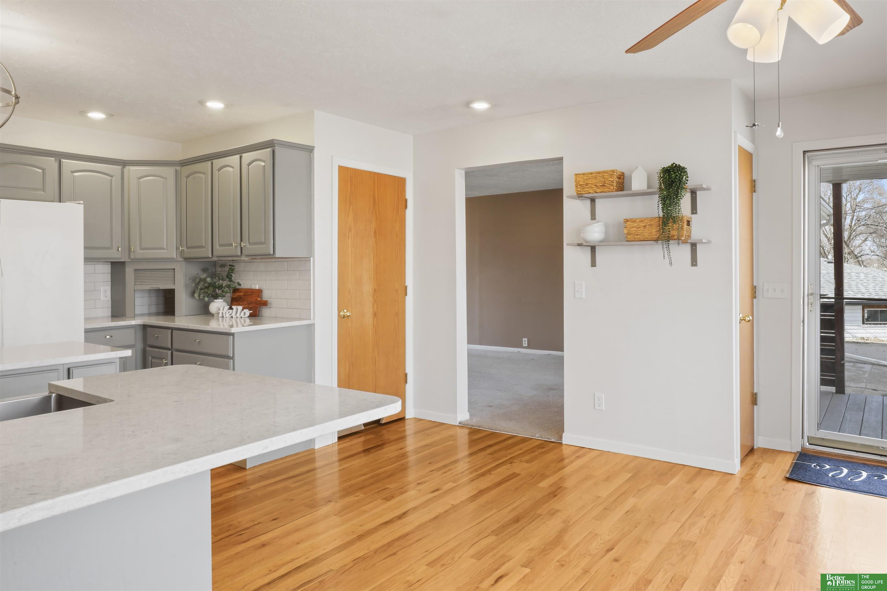 4864 S 54th Street