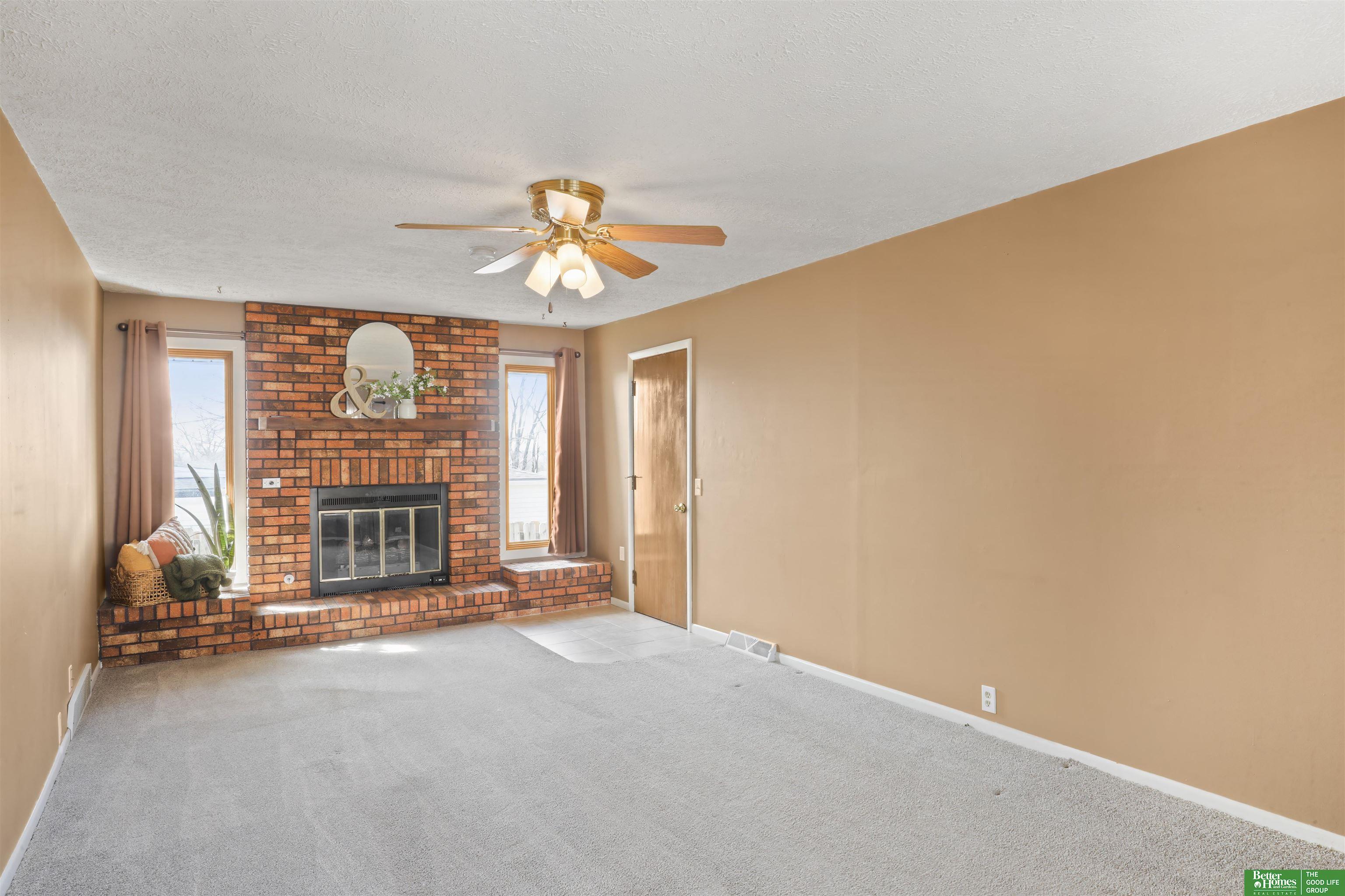 4864 S 54th Street
