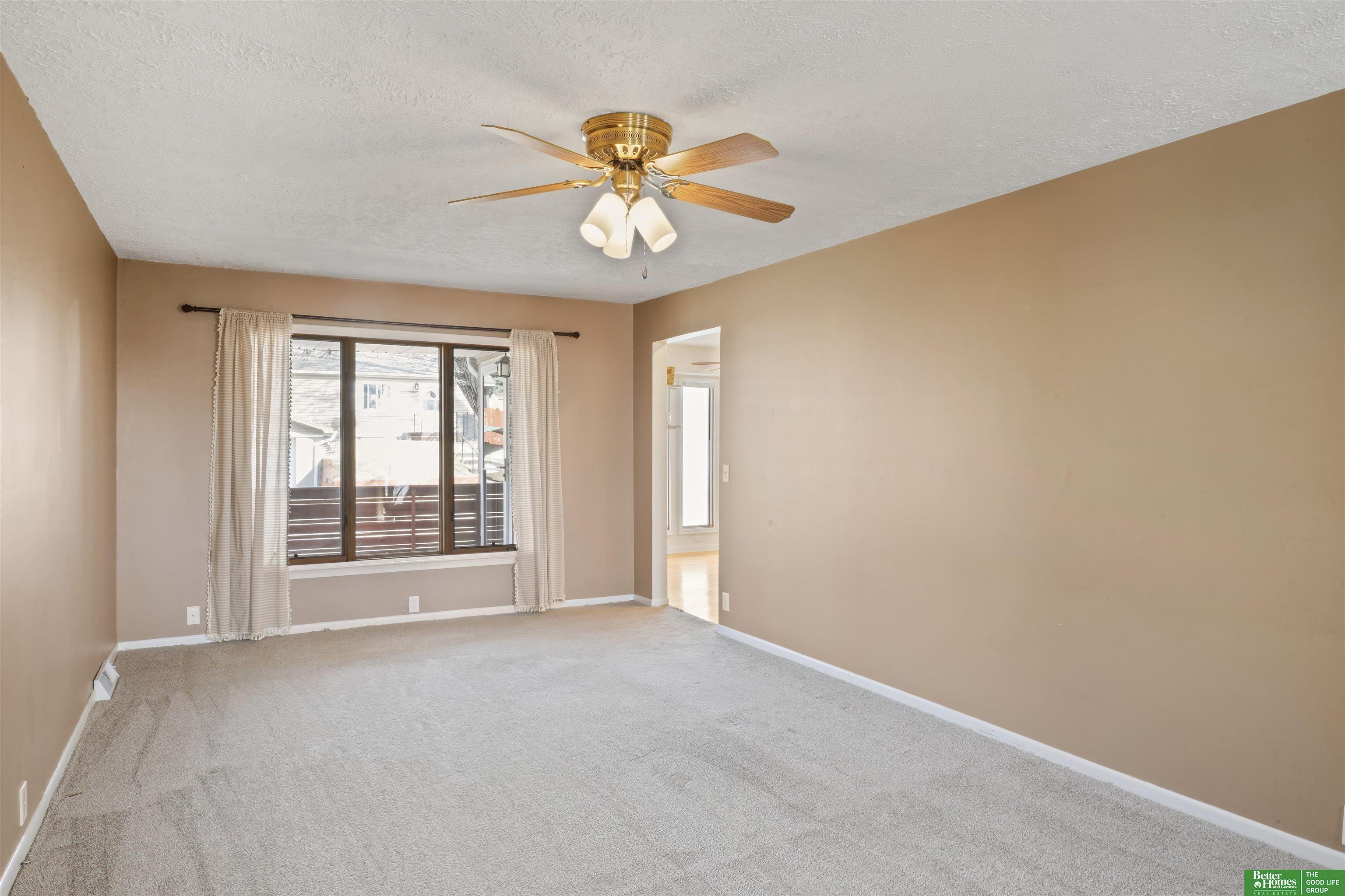 4864 S 54th Street