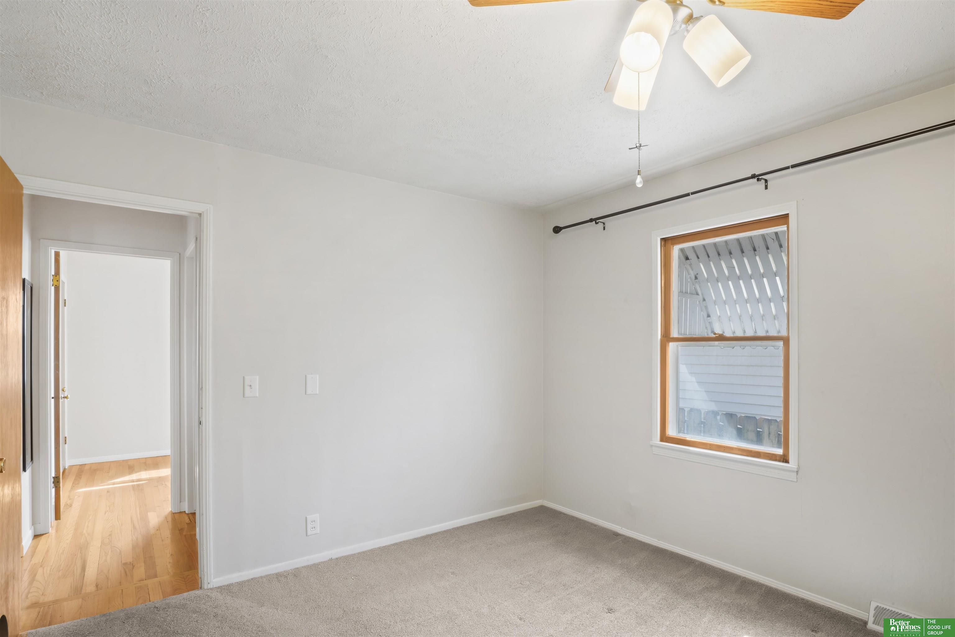 4864 S 54th Street
