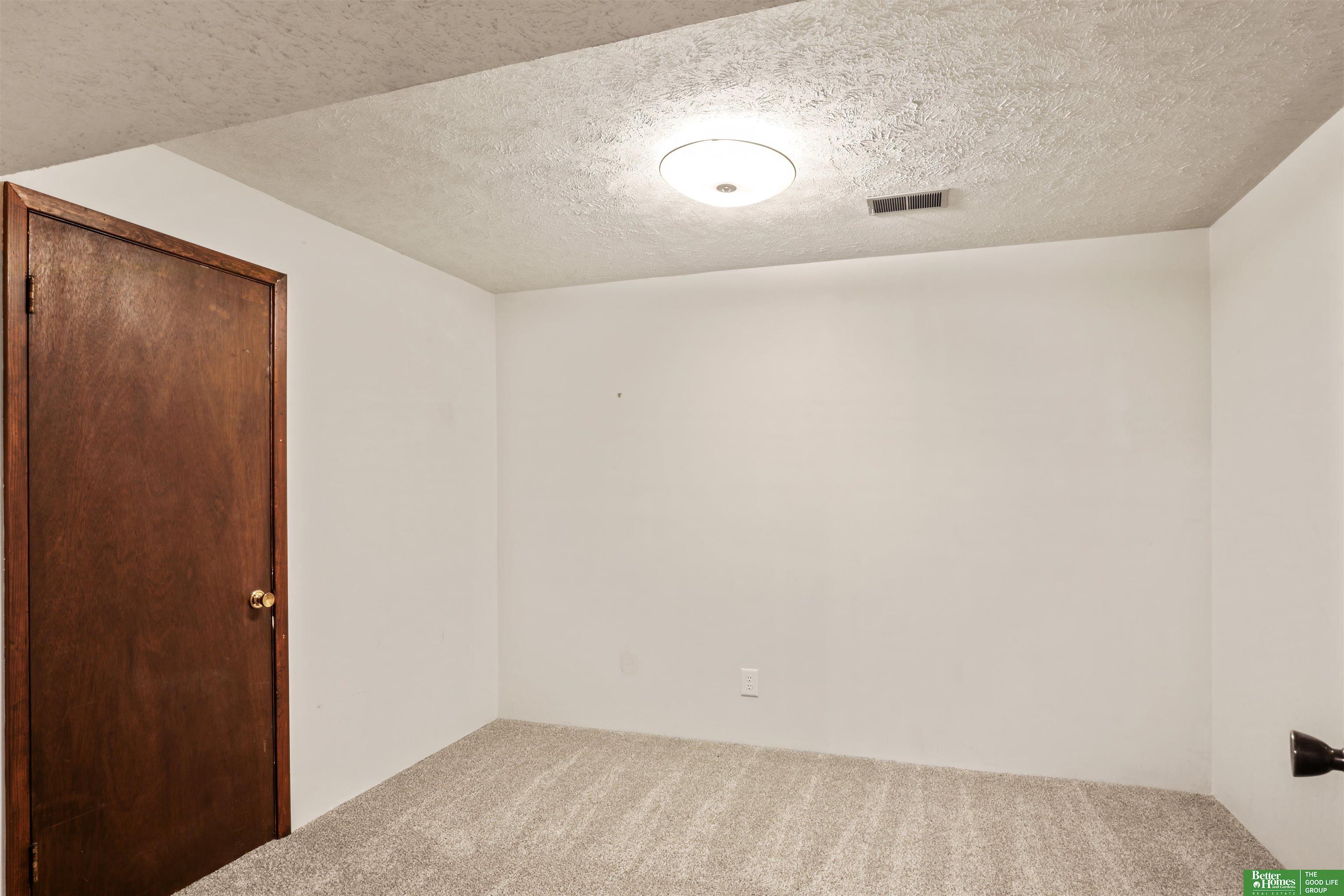 4864 S 54th Street