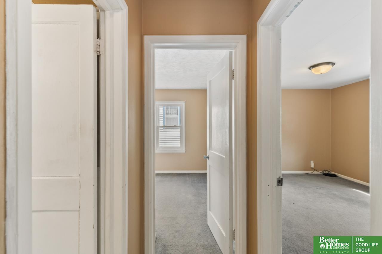 417 Hillcrest Drive