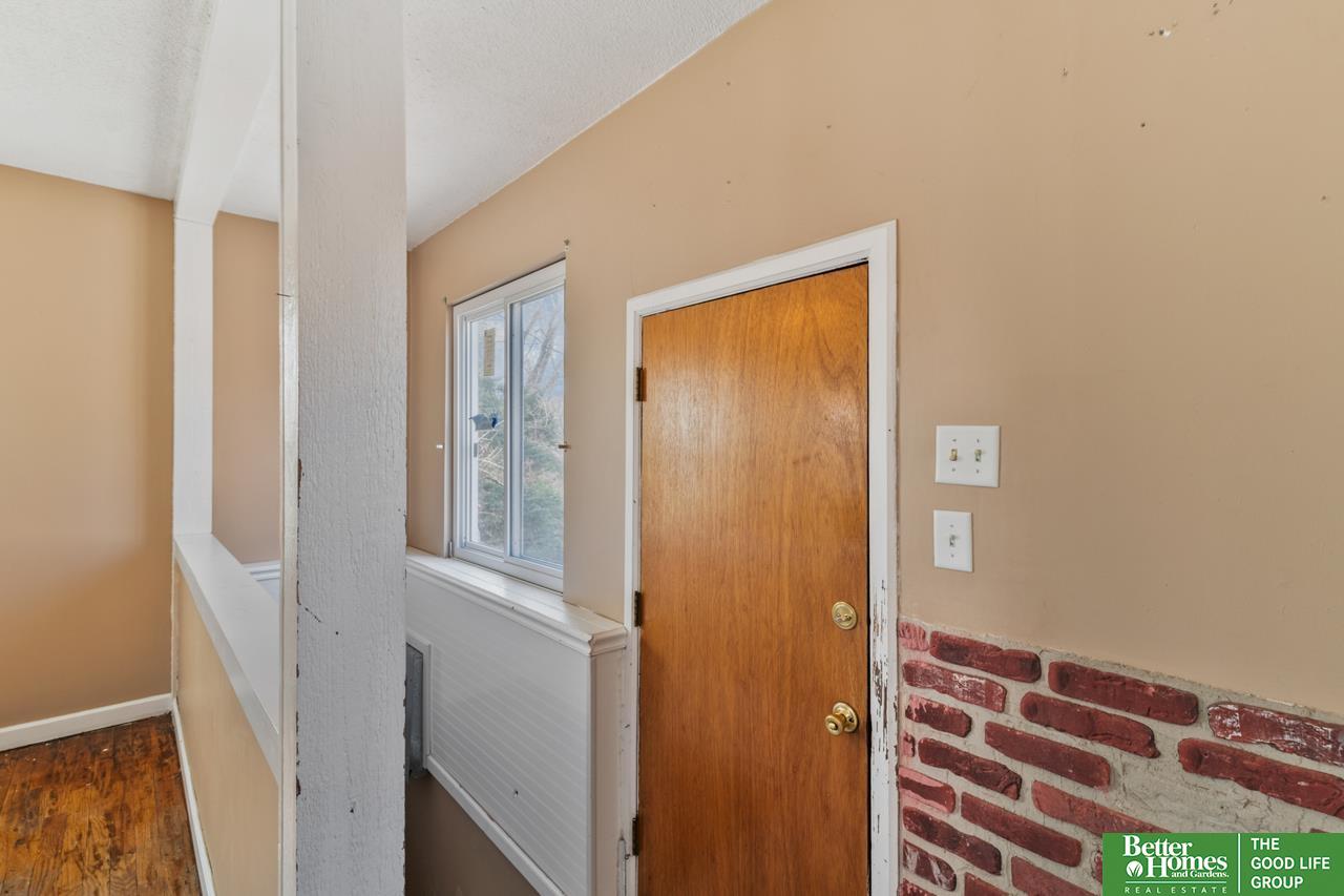 417 Hillcrest Drive
