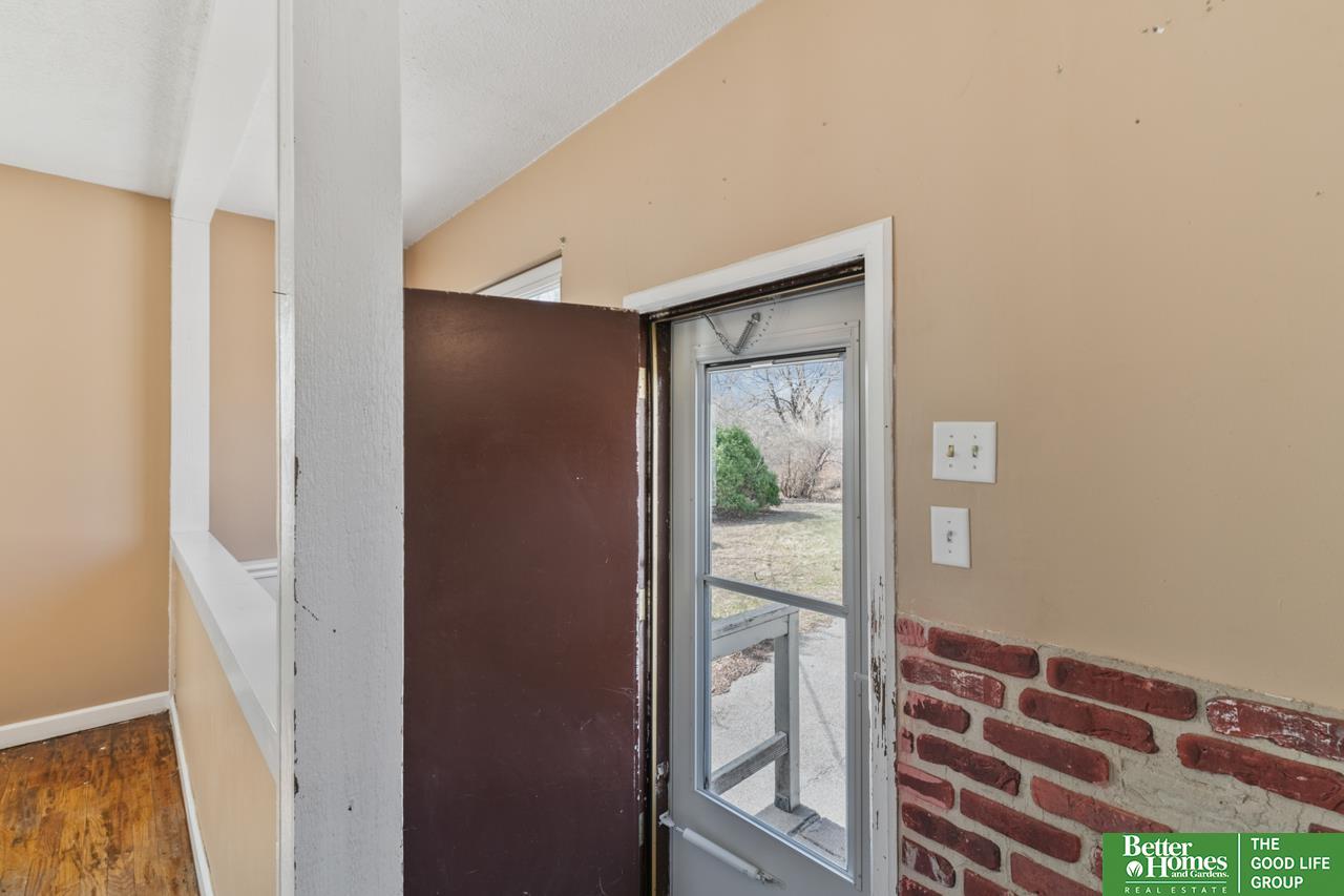 417 Hillcrest Drive