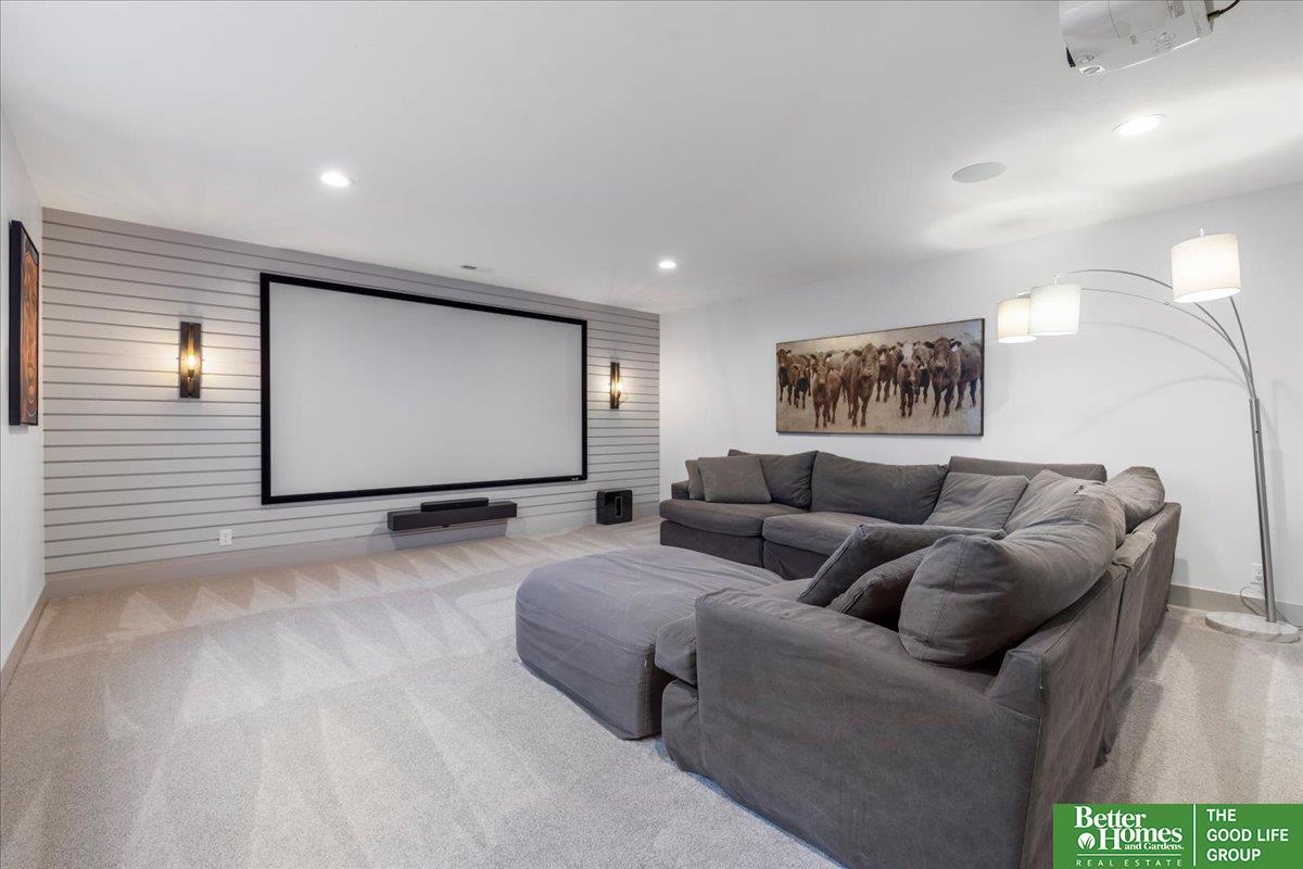 4505 Hawthorne Drive