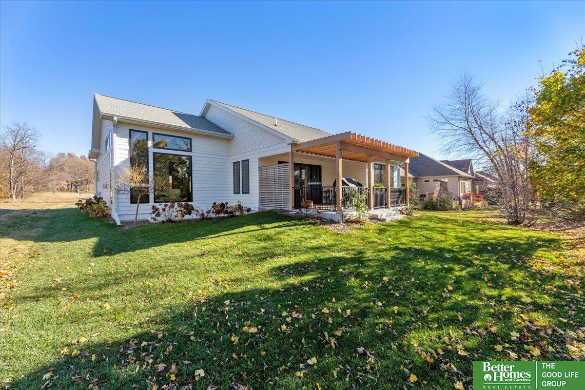 4505 Hawthorne Drive
