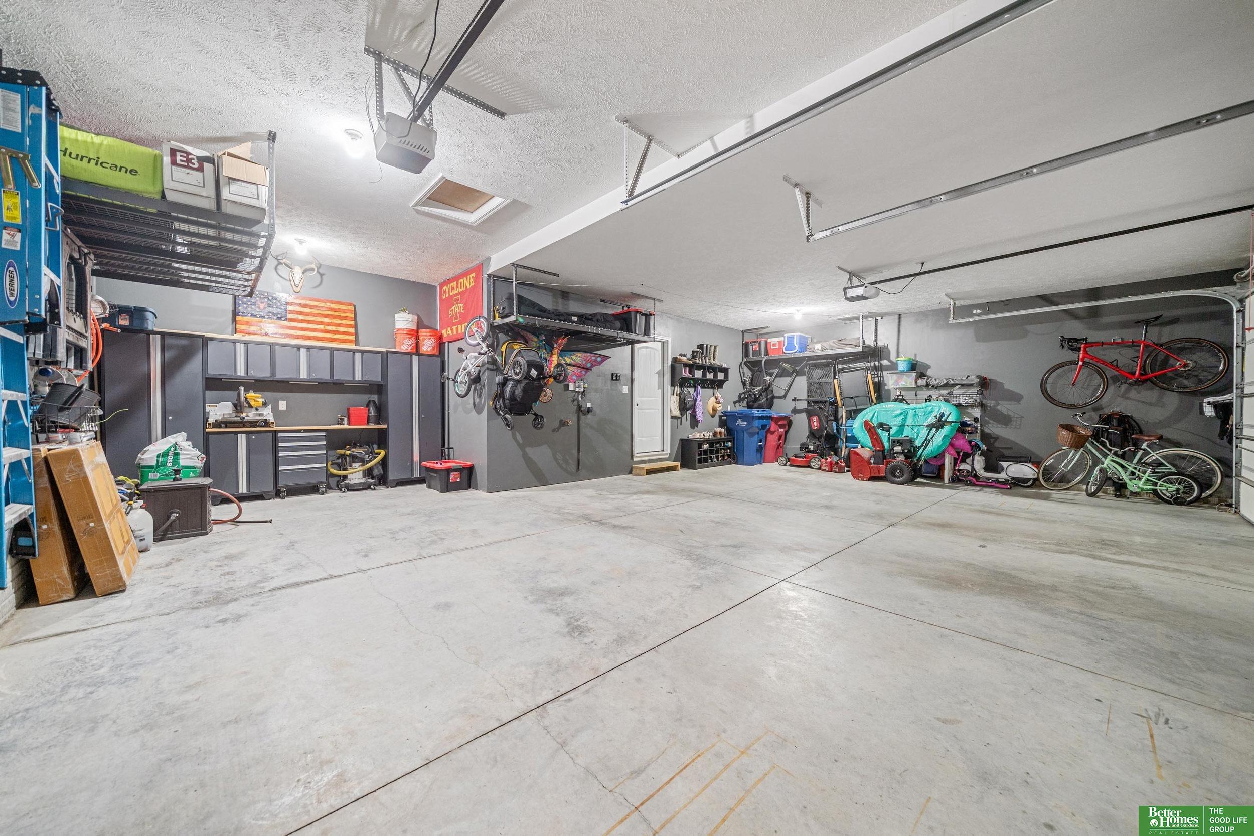 11006 Cove Hollow Drive