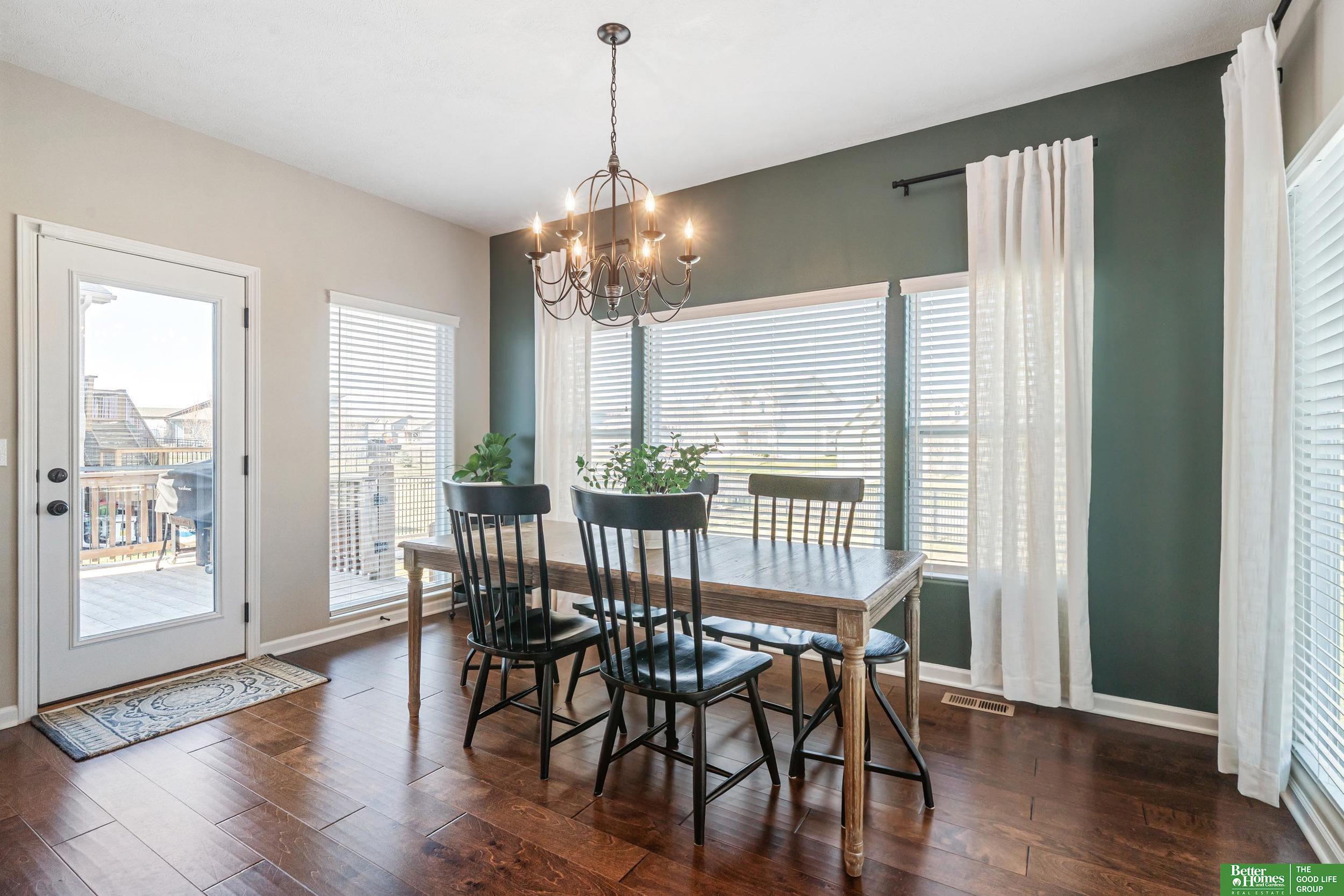 11006 Cove Hollow Drive