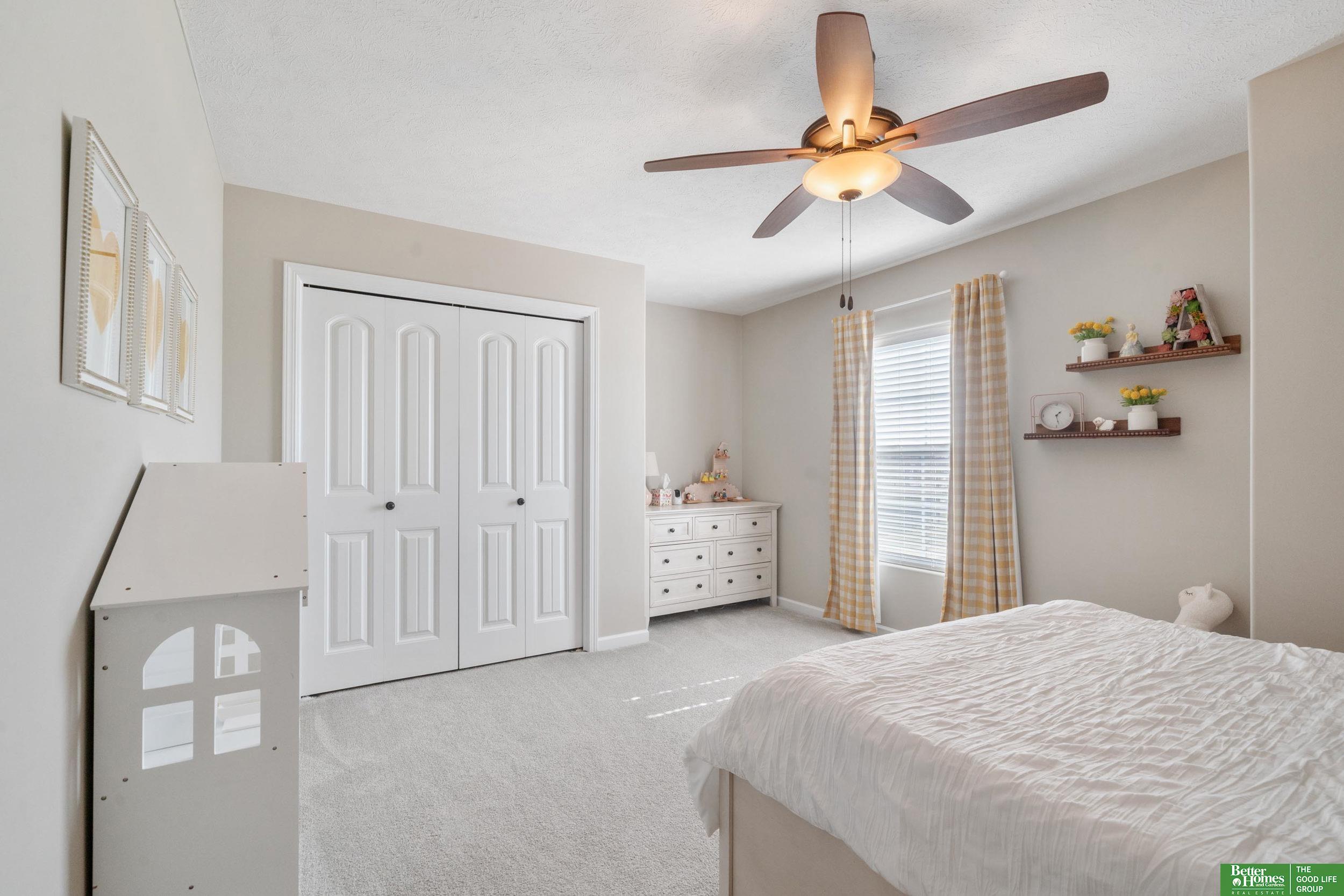 11006 Cove Hollow Drive