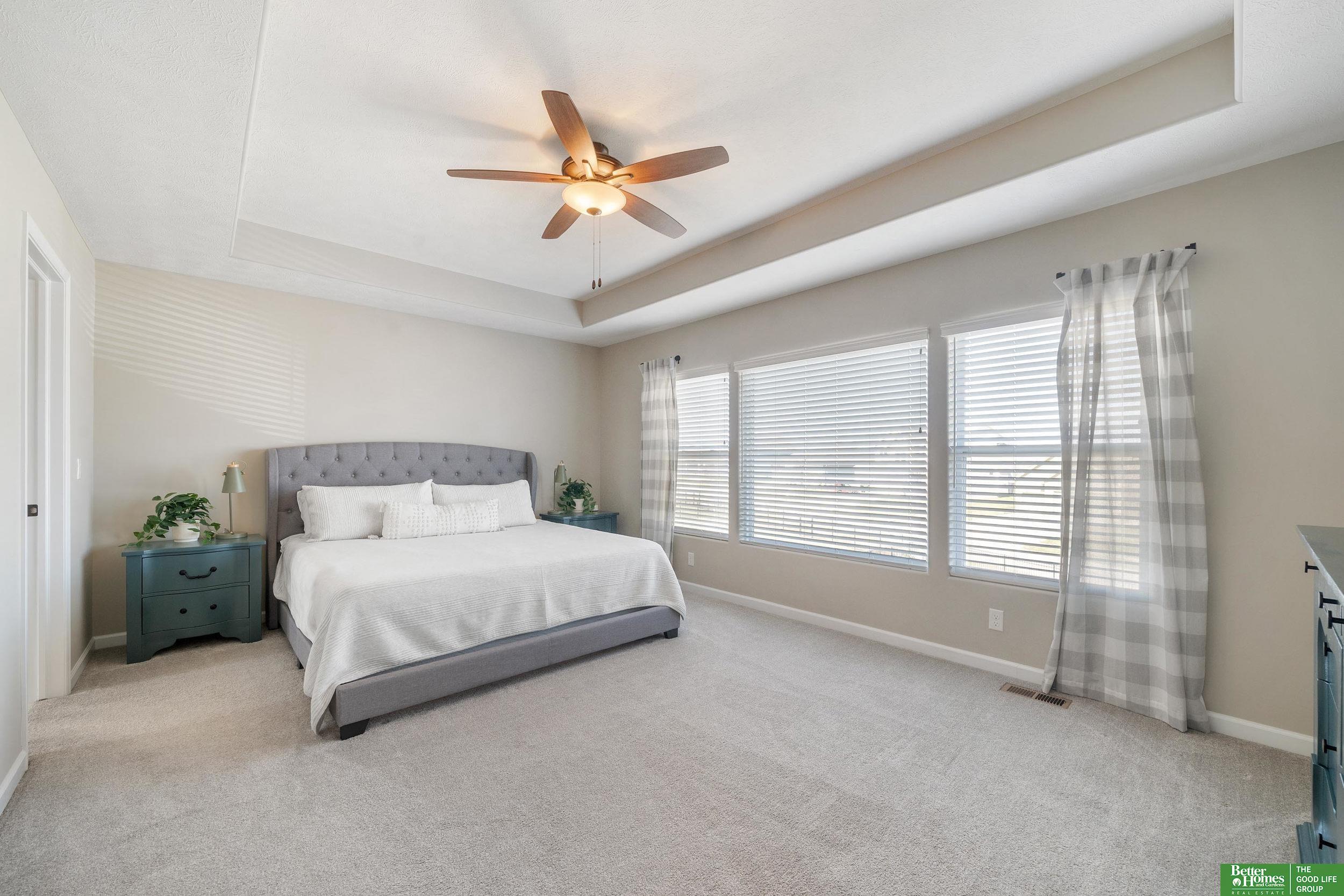 11006 Cove Hollow Drive
