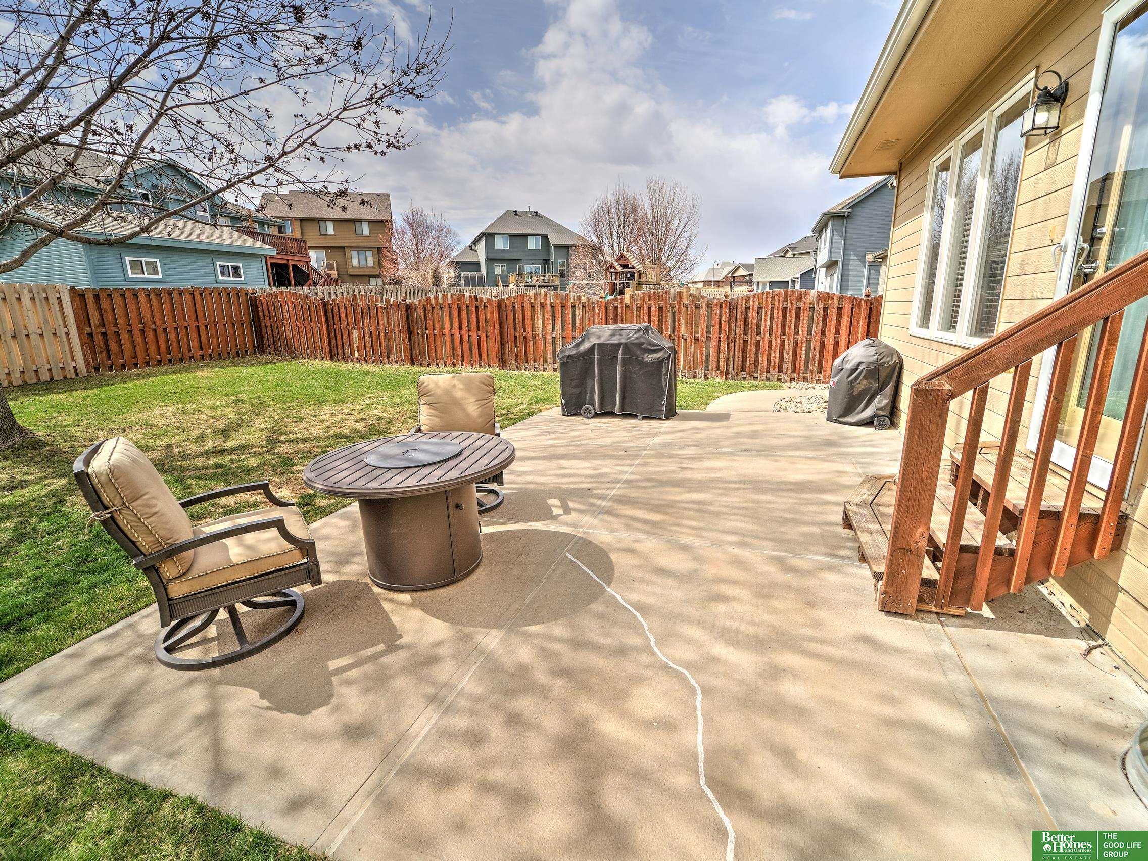 2707 John Street