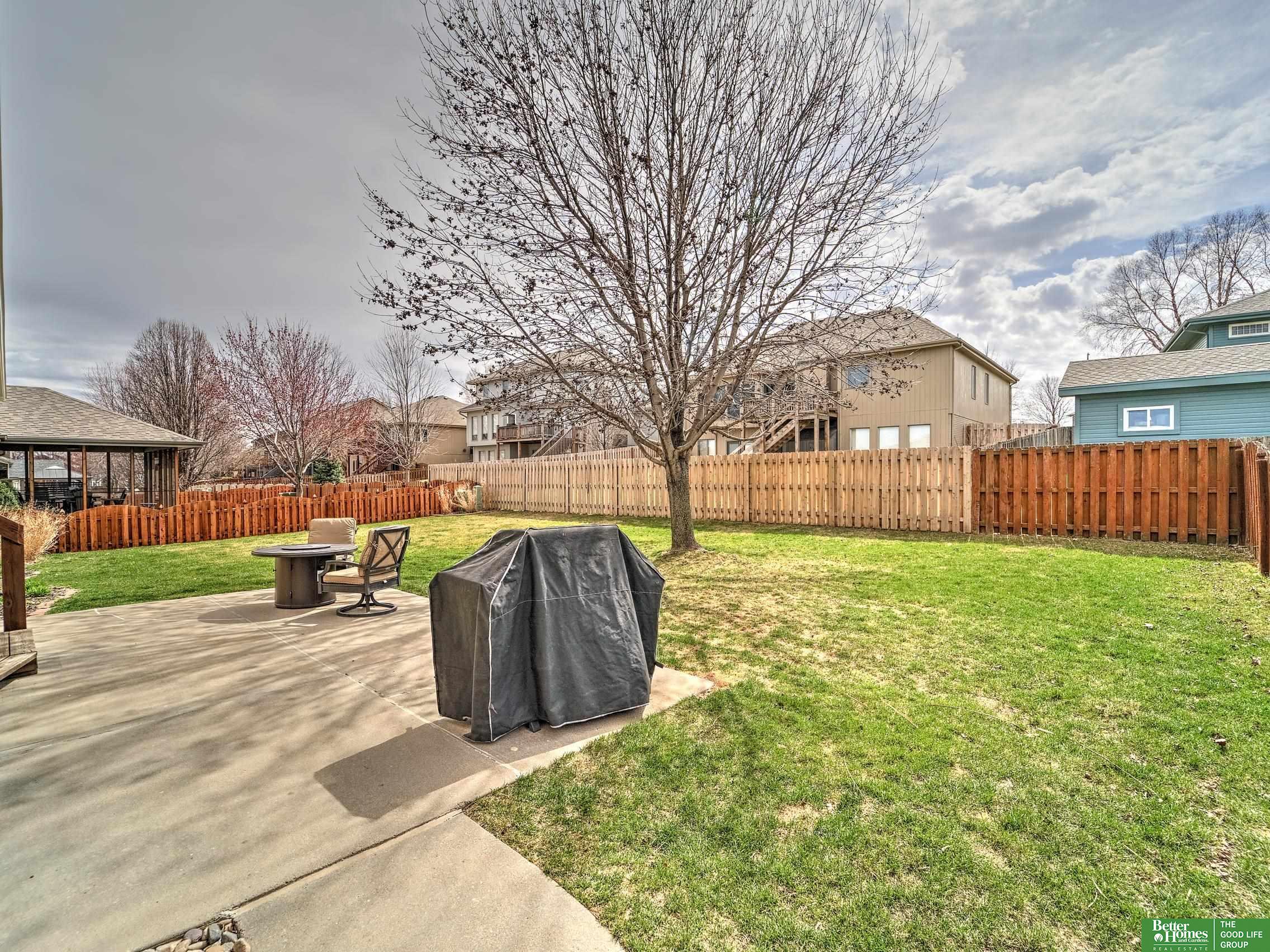 2707 John Street