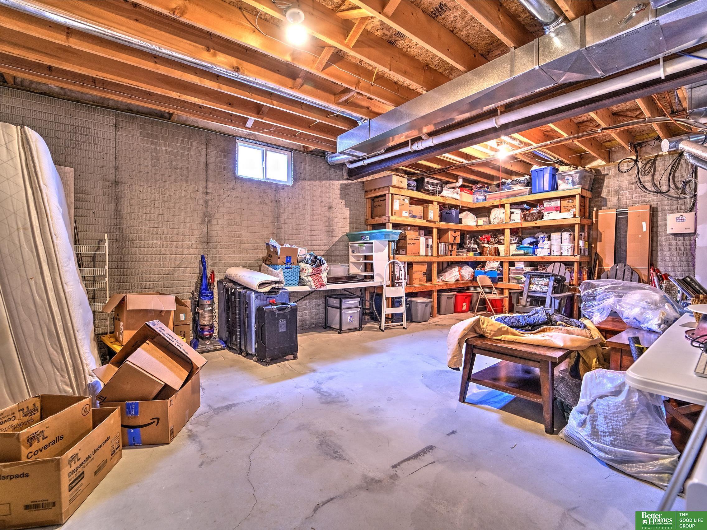 2707 John Street