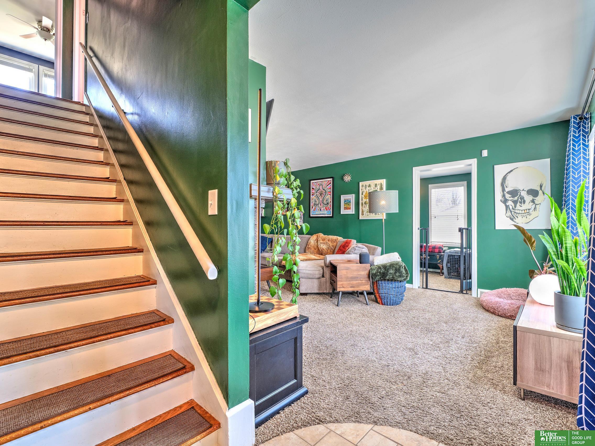 811 S 68th Street