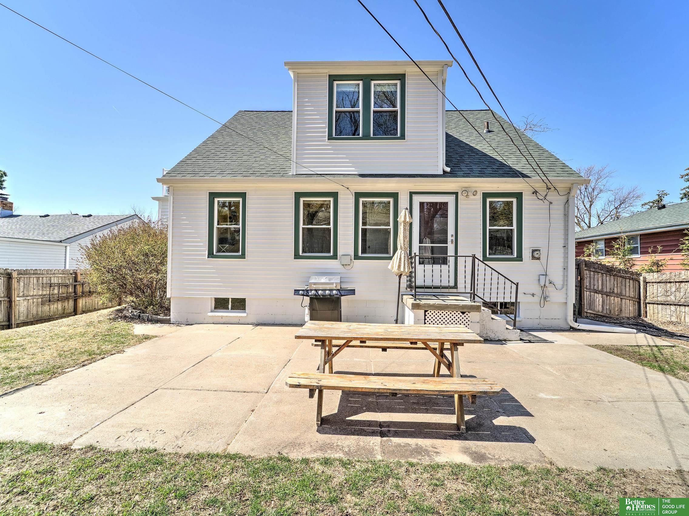 811 S 68th Street