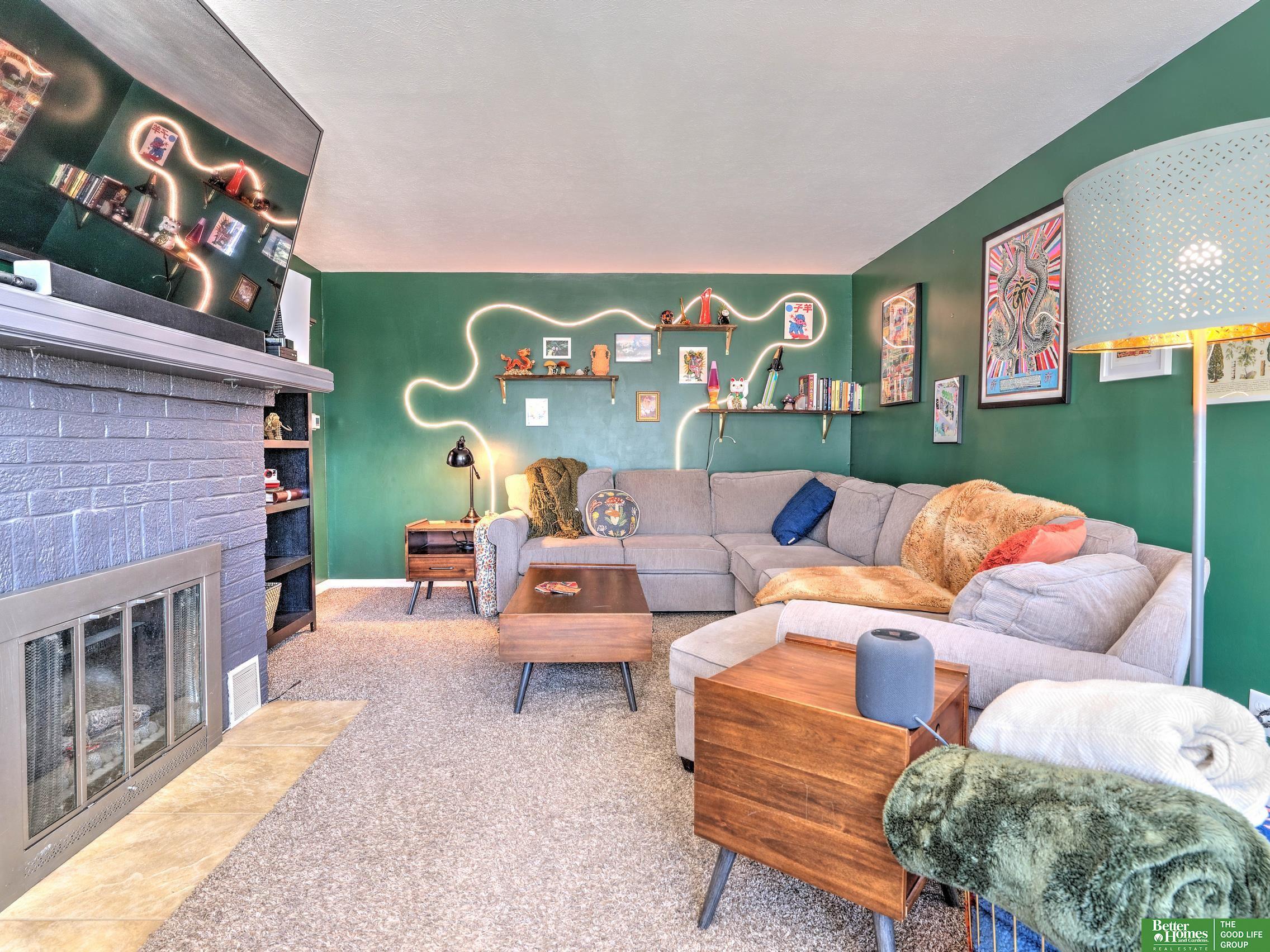 811 S 68th Street