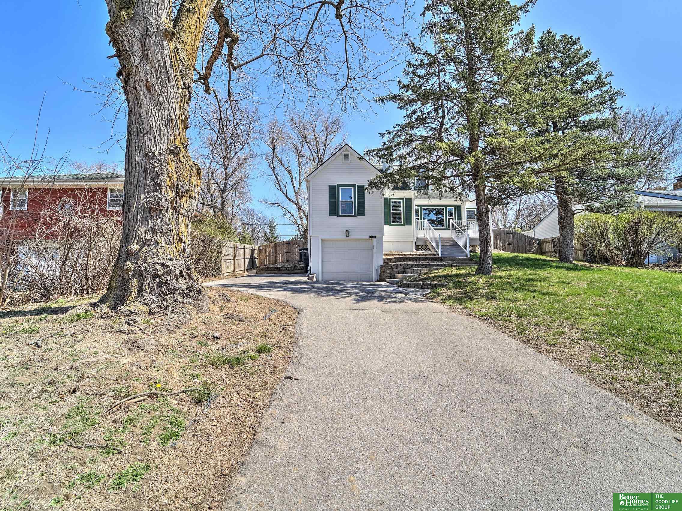 811 S 68th Street