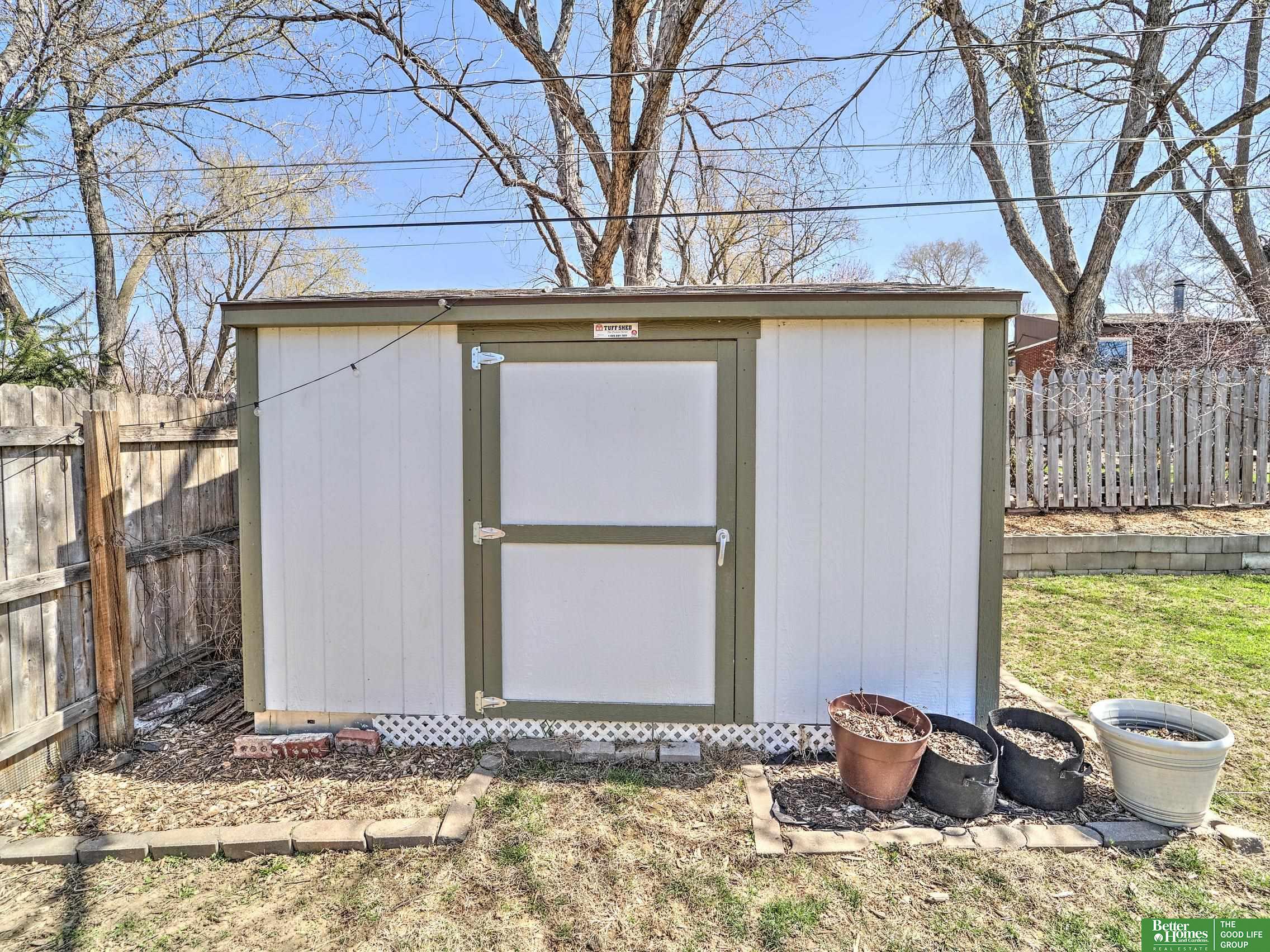 811 S 68th Street