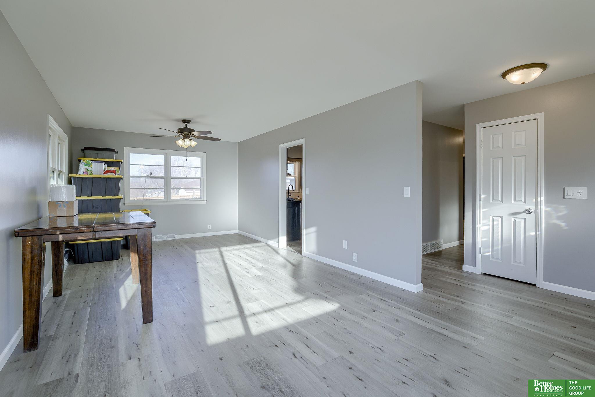 10 4th Avenue
